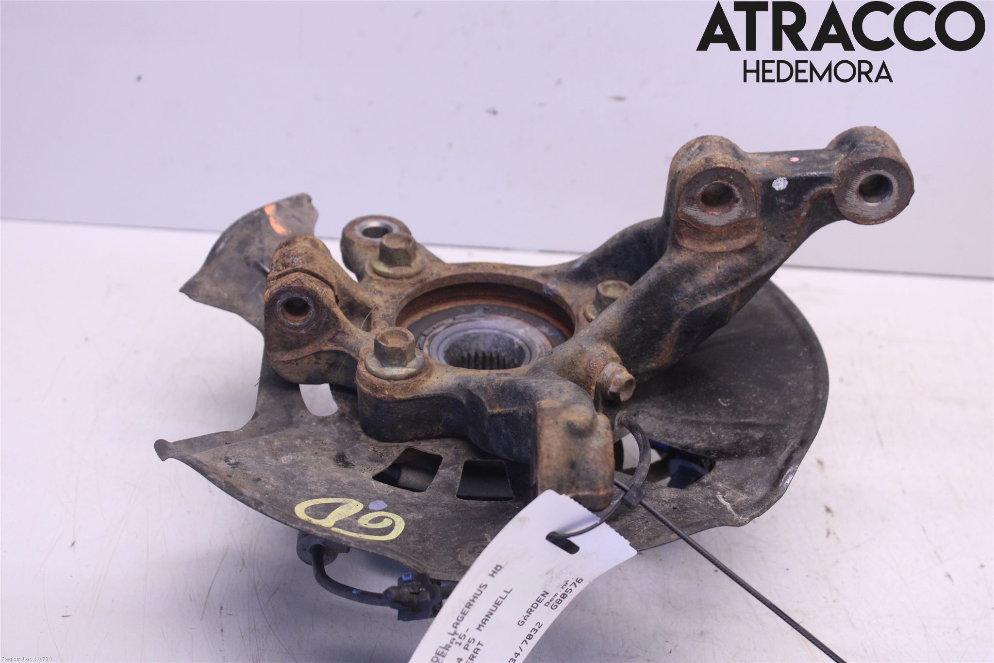 Mazda 2 (DJ) 15-22 Spindel Hf
