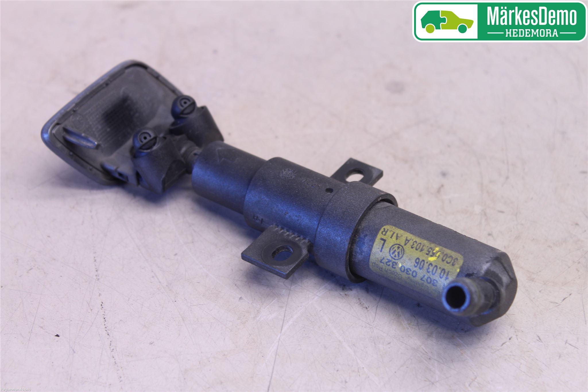 Volkswagen VW PASSAT 05-11 Spylerdyse Frontlykter