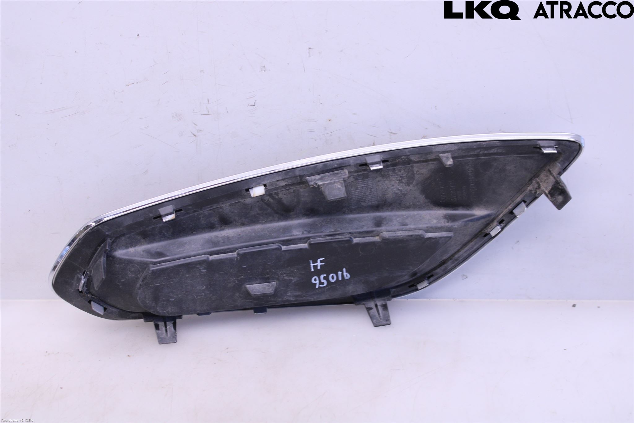 Volvo V60 11-13 Grilldel Høyre