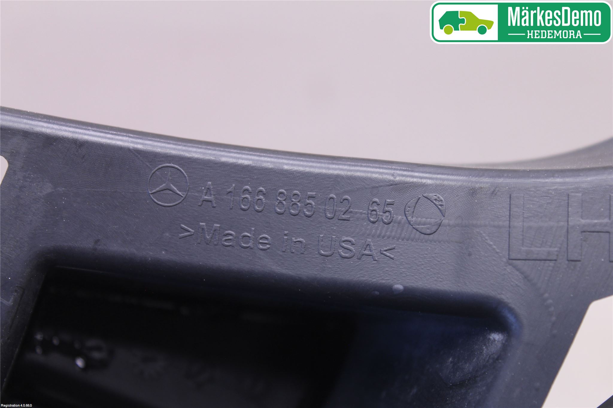 Mercedes-Benz MB GL/GLS-KLASS (X166) 12-19 Støtfangerfeste Bak Venstre