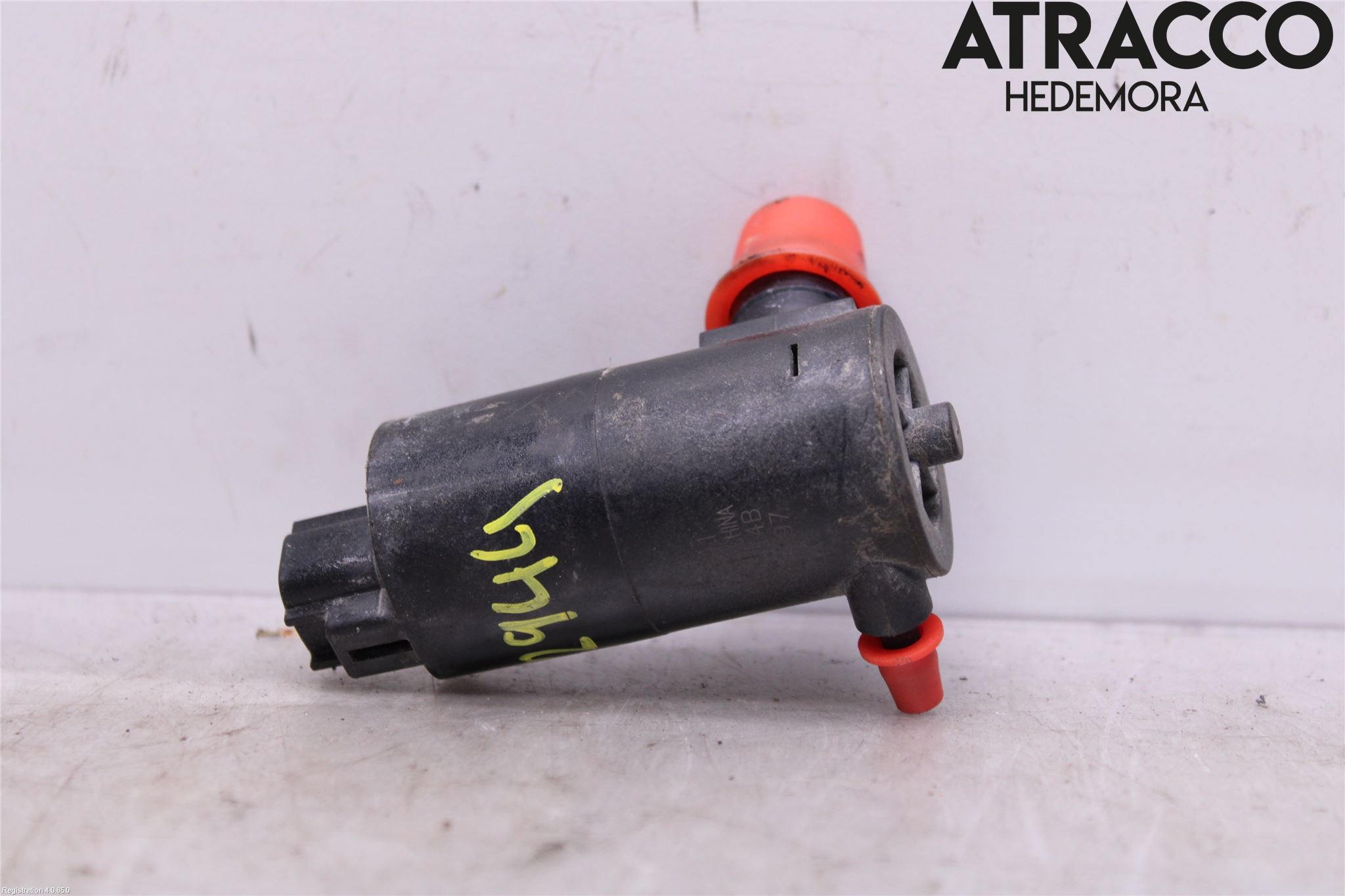 Toyota AVENSIS 09-15 Spylerpumpe Frontrute