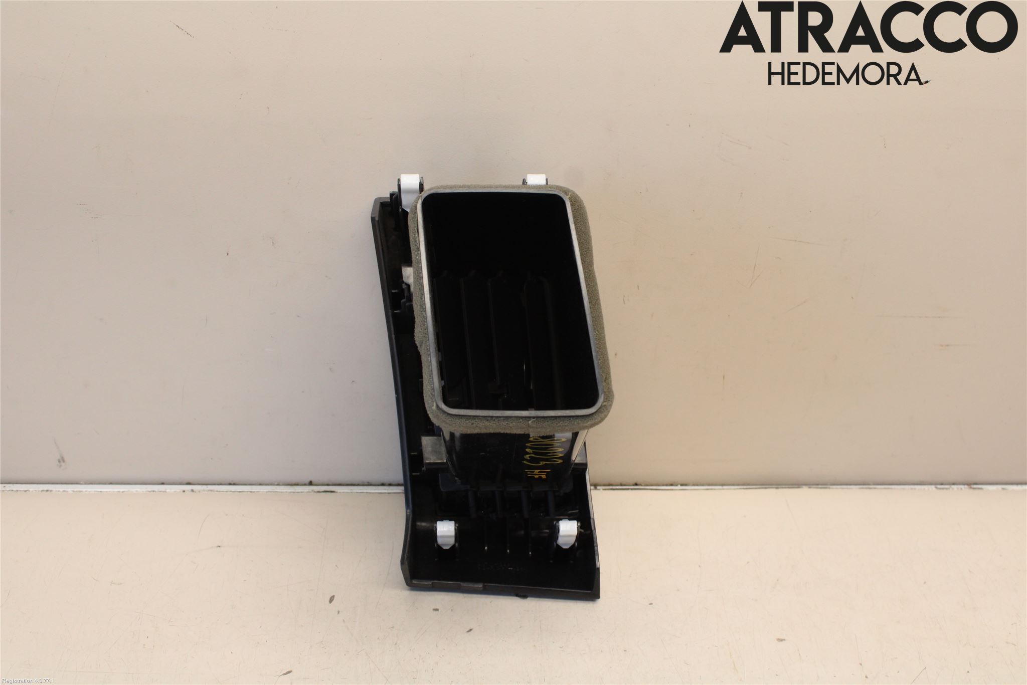 Mitsubishi OUTLANDER 07-12 Dashbord Kanal - Dyse