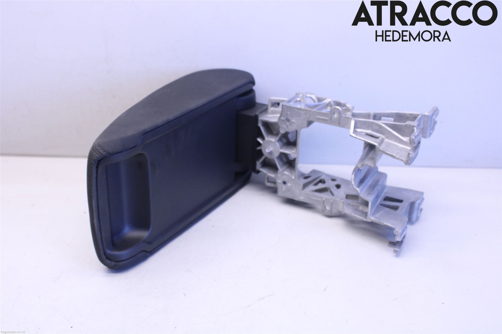 Audi Q2/SQ2 17- Innr Armlene