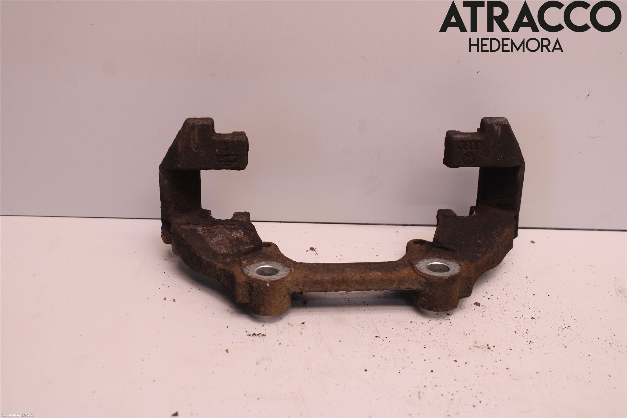 Skoda RAPID Bremsecaliper Feste Holder