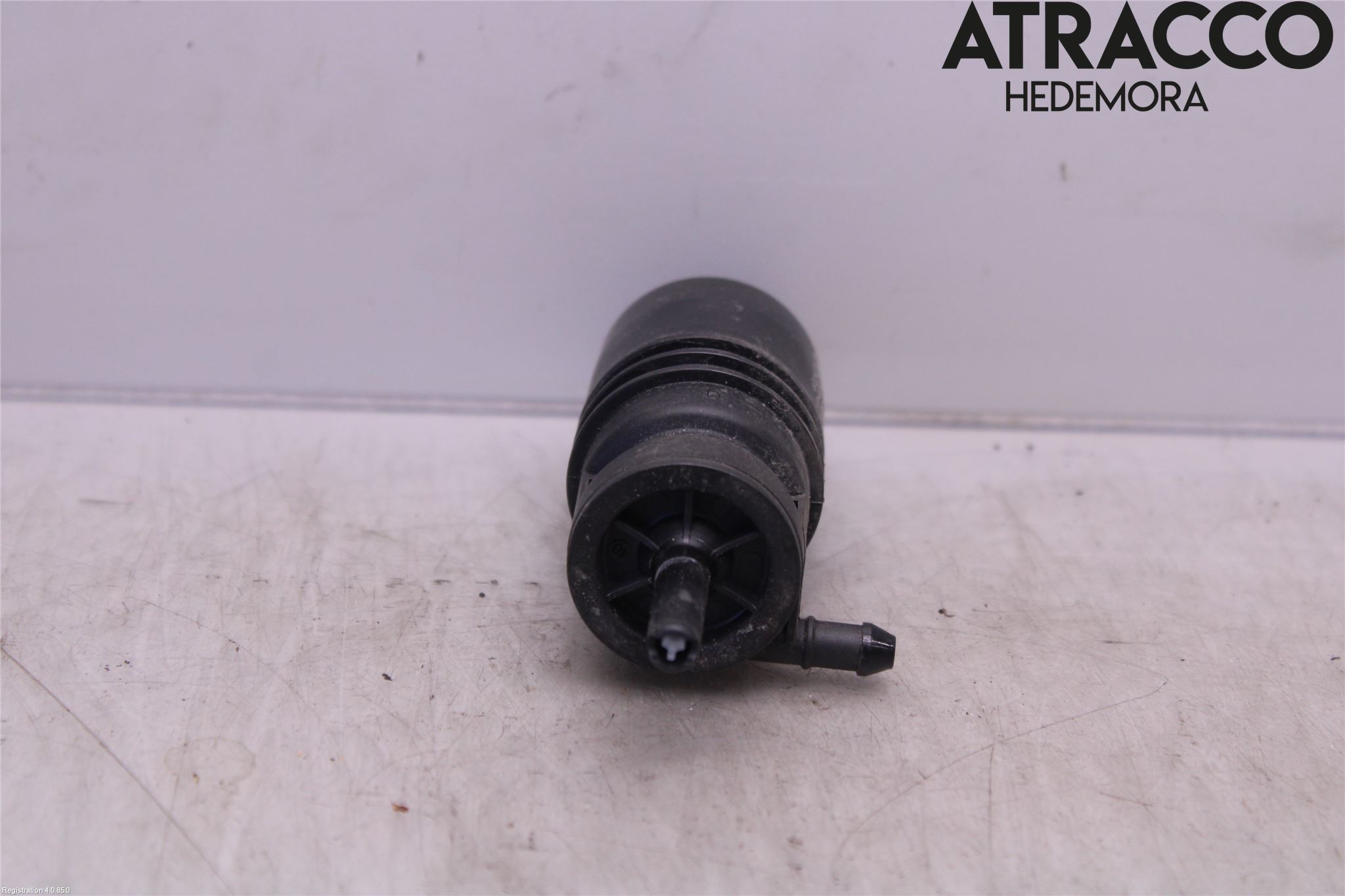 BMW 5 F10/F11/F18 09-17 Spylerpumpe Frontrute