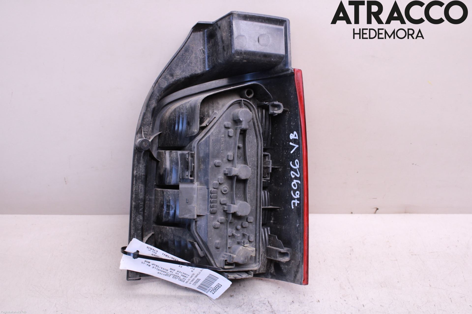 Volkswagen VW TRANSP/CARAVELLE (T5) 04-15 Baklykt Venstre