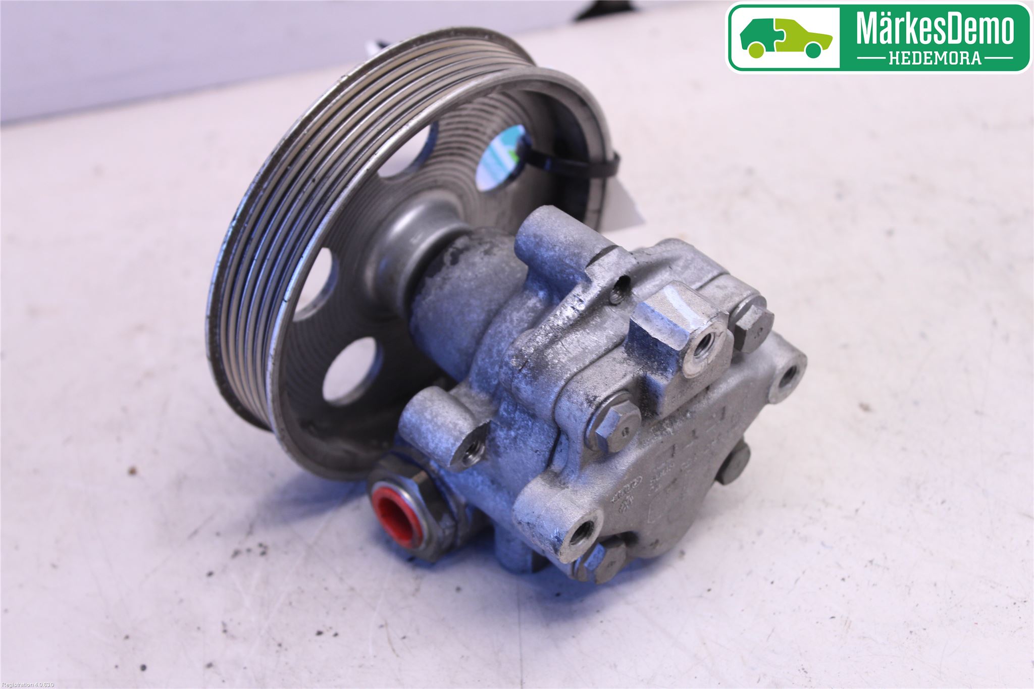 Audi A4/S4 01-05 Servo Pumpe