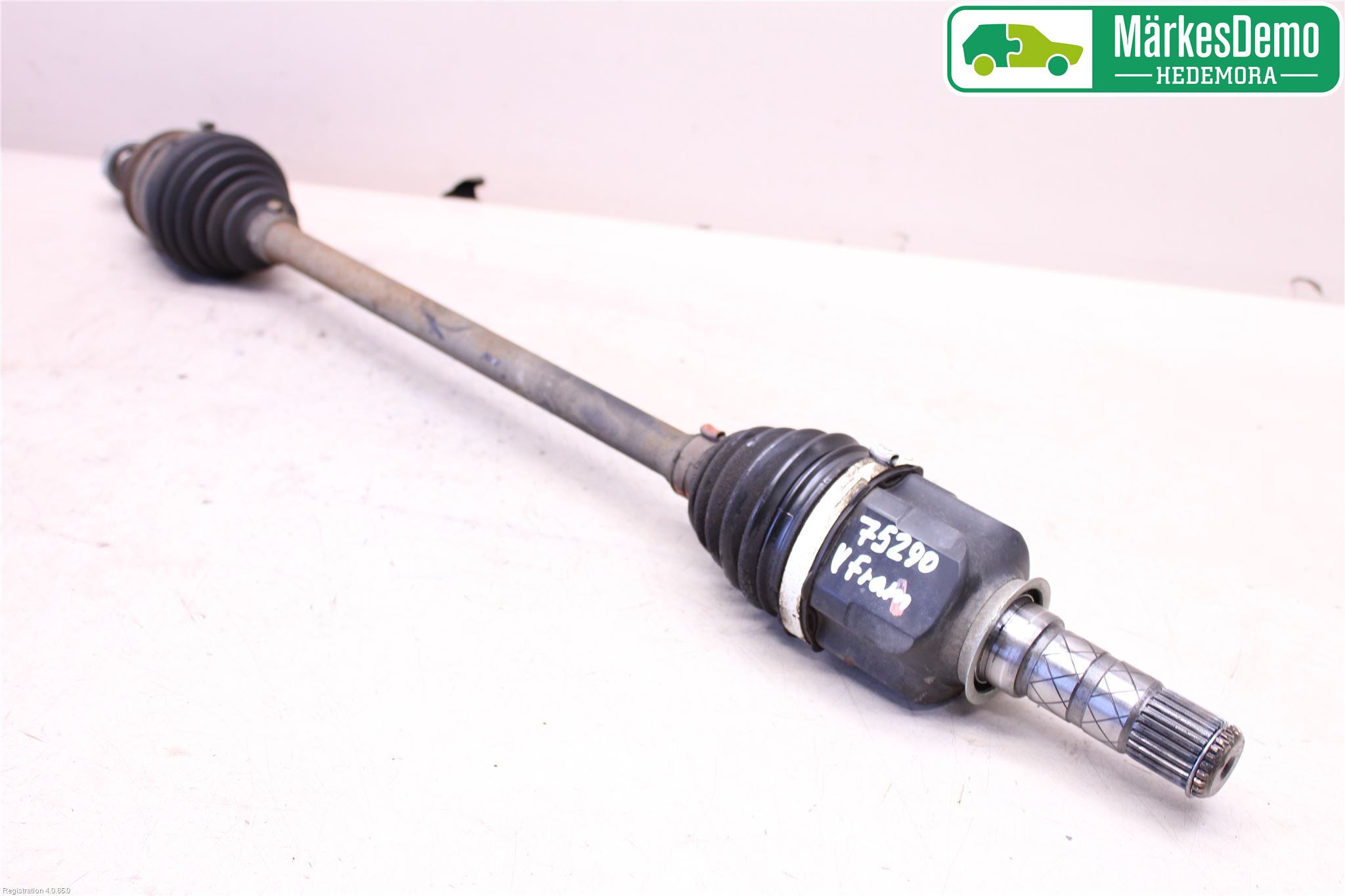 Subaru IMPREZA IV 13-17 Drivaksel Foran Kompl Venstre