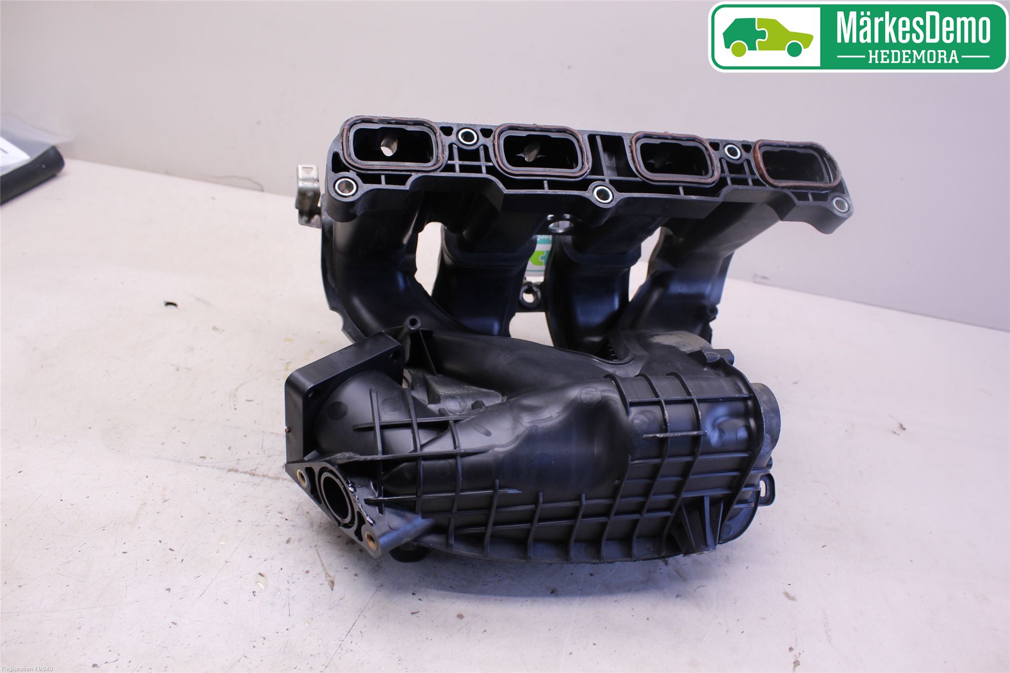 Mitsubishi OUTLANDER 13-21 Innsugningsmanifold