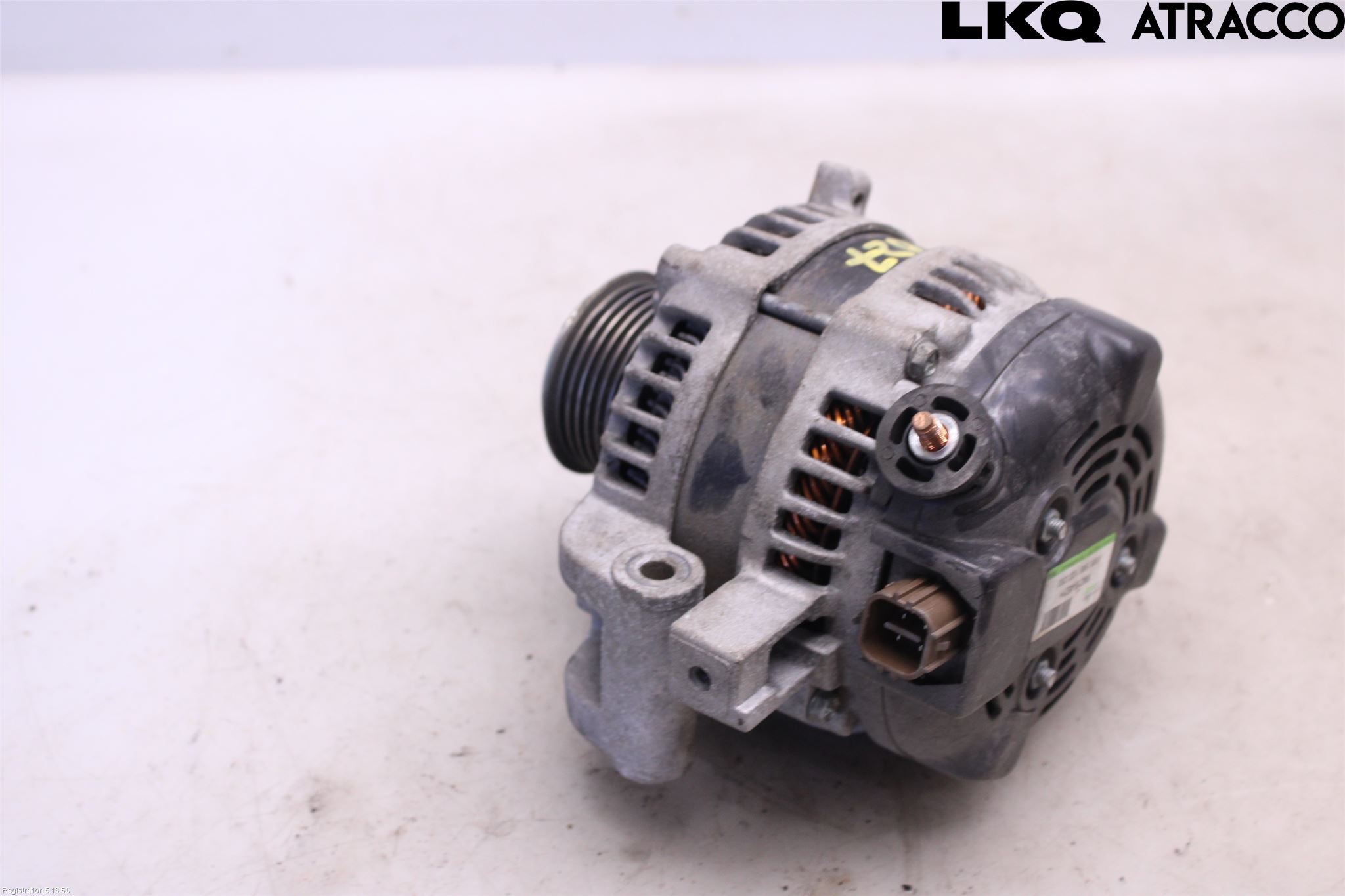 Toyota AVENSIS 09-15 Dynamo