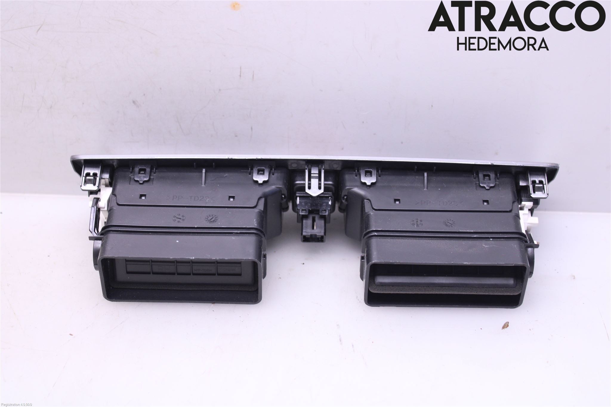 Subaru OUTBACK 15-20 Dashbord Kanal - Dyse