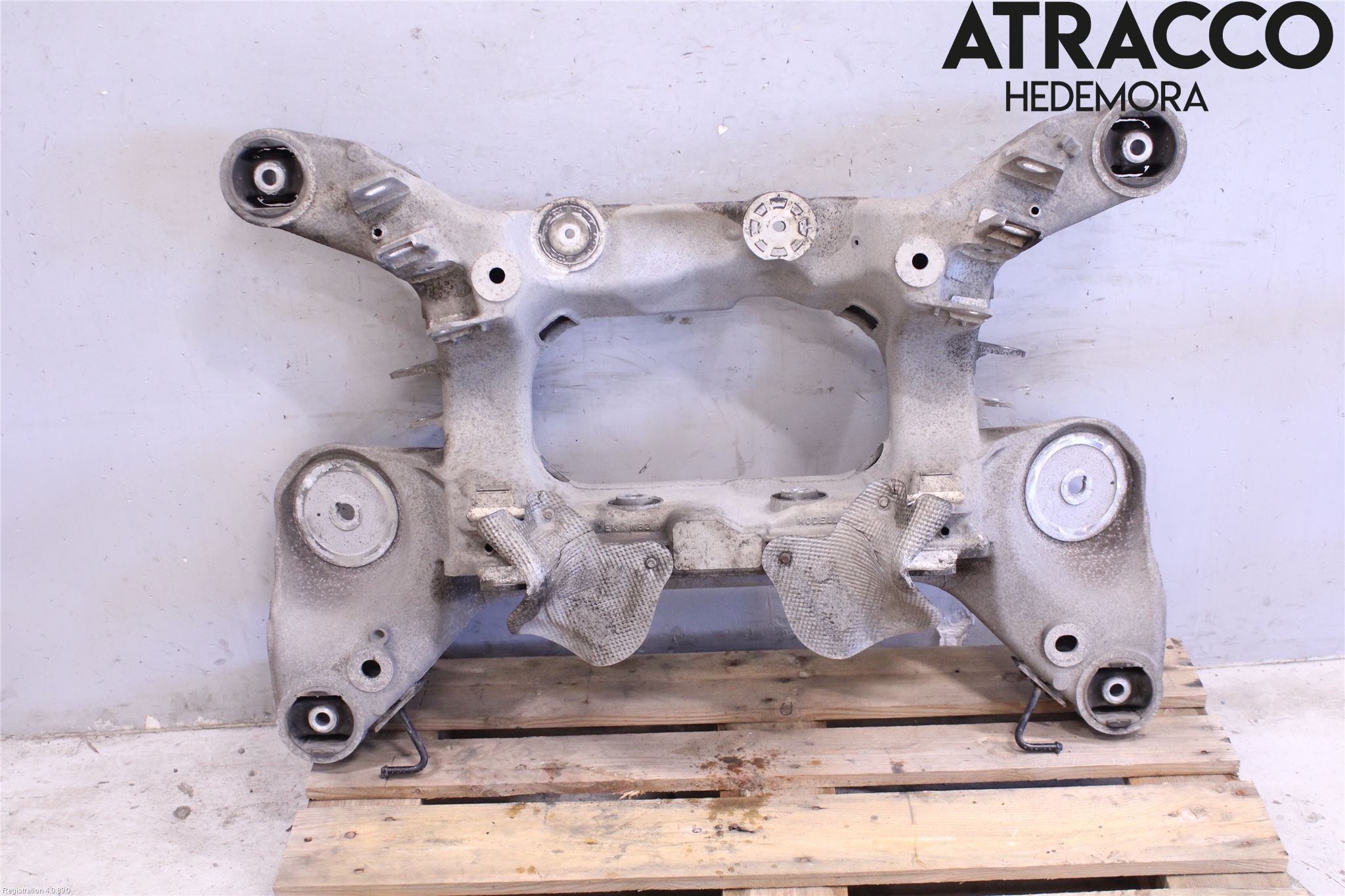 Landrover RANGE ROVER SPORT (L494) 14-22 Bakaksel Feste Travers-Ramme