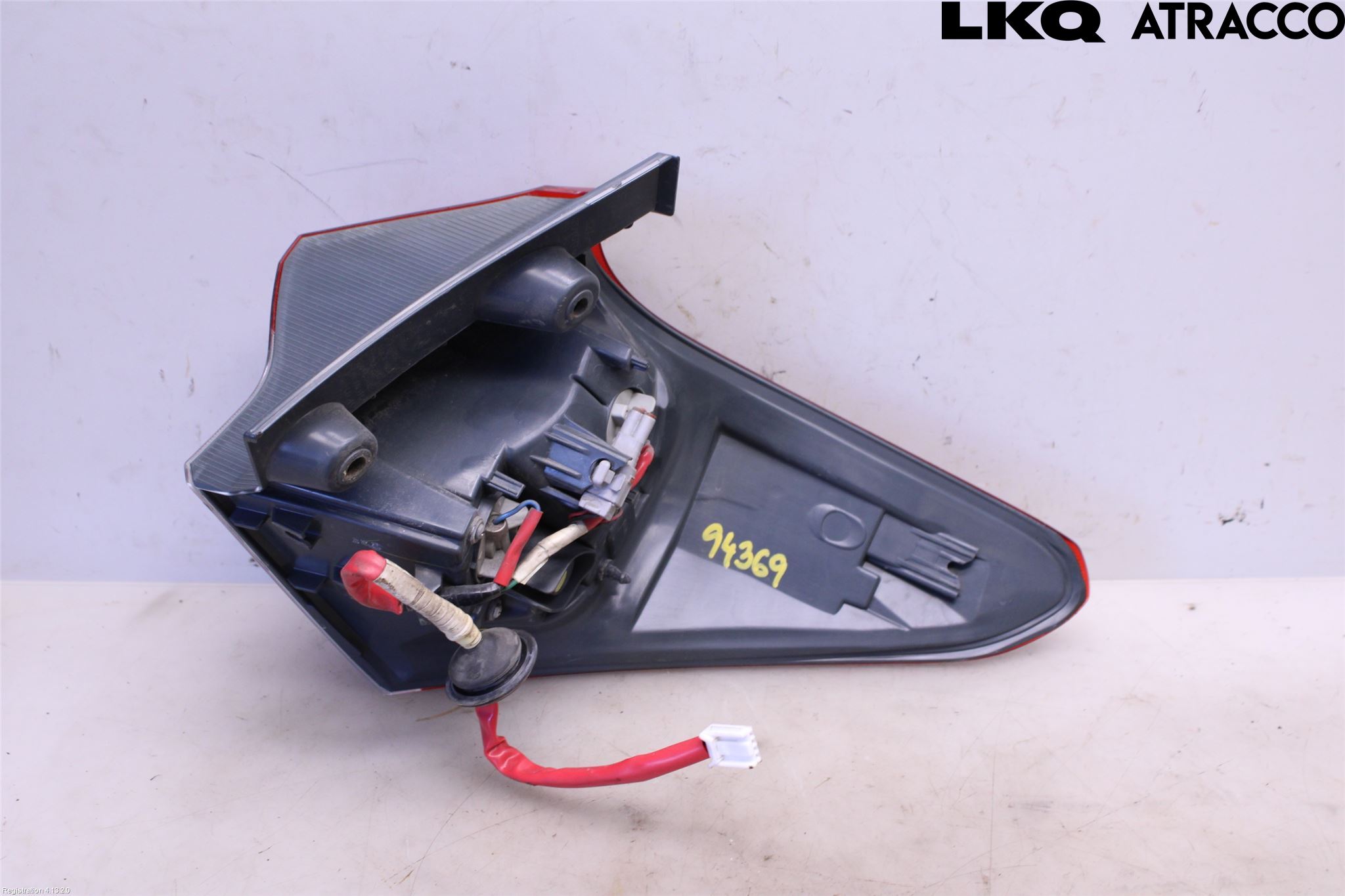 Toyota AURIS 13-19 Baklykt Venstre