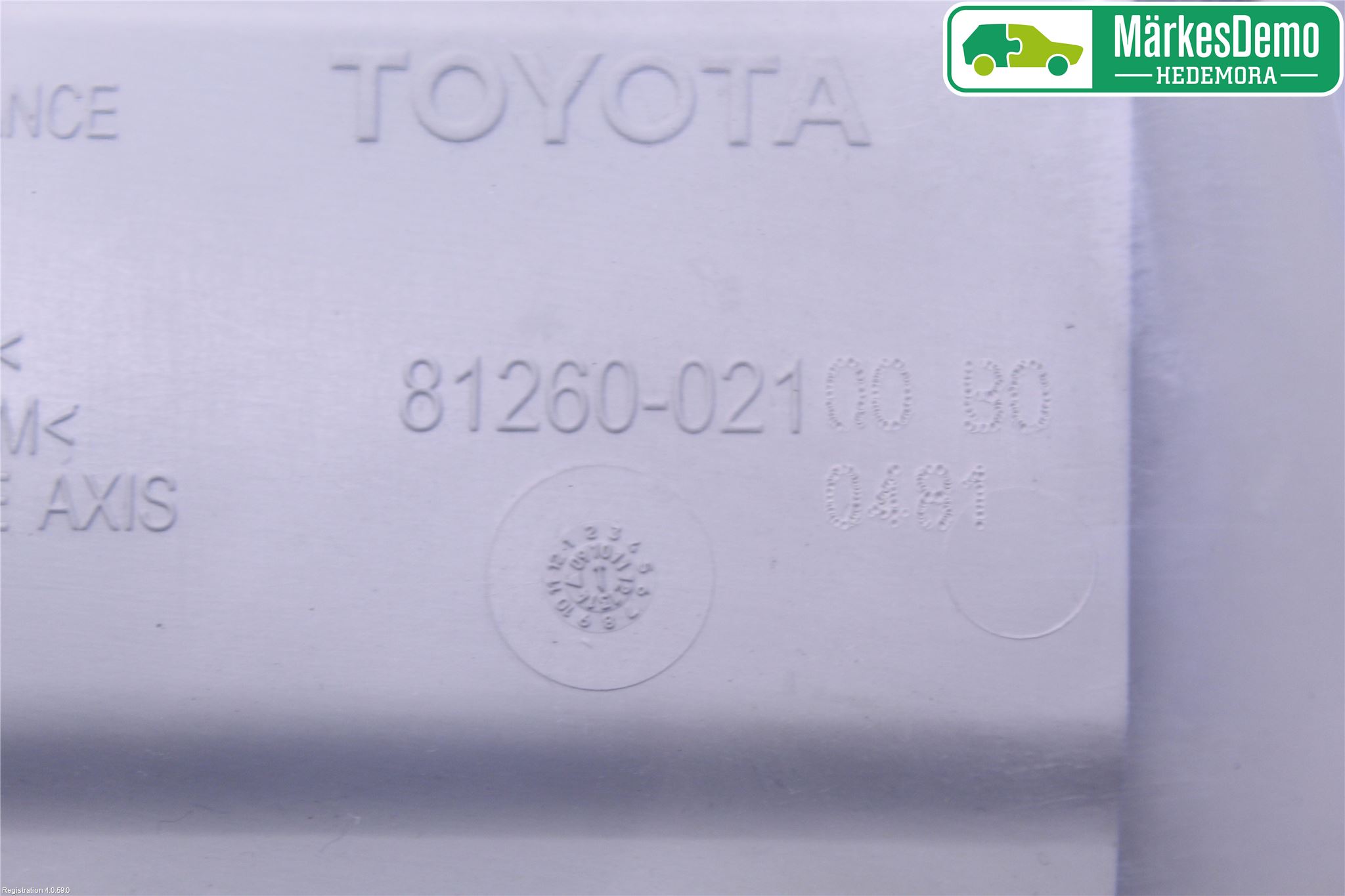 Toyota AURIS 10-12 Innr Taklys