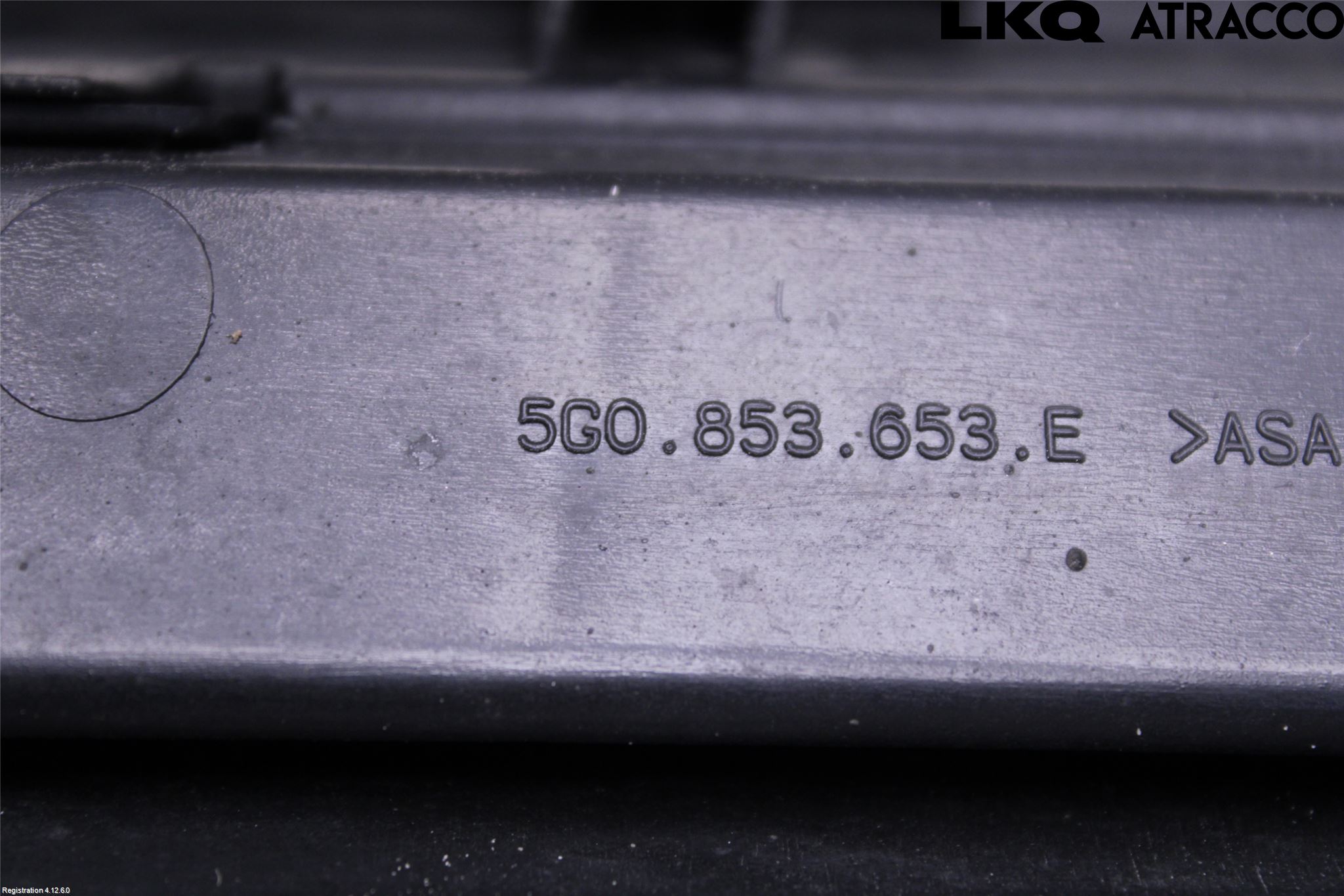 Volkswagen VW GOLF / E-GOLF VII 13-20 Grill Komplett