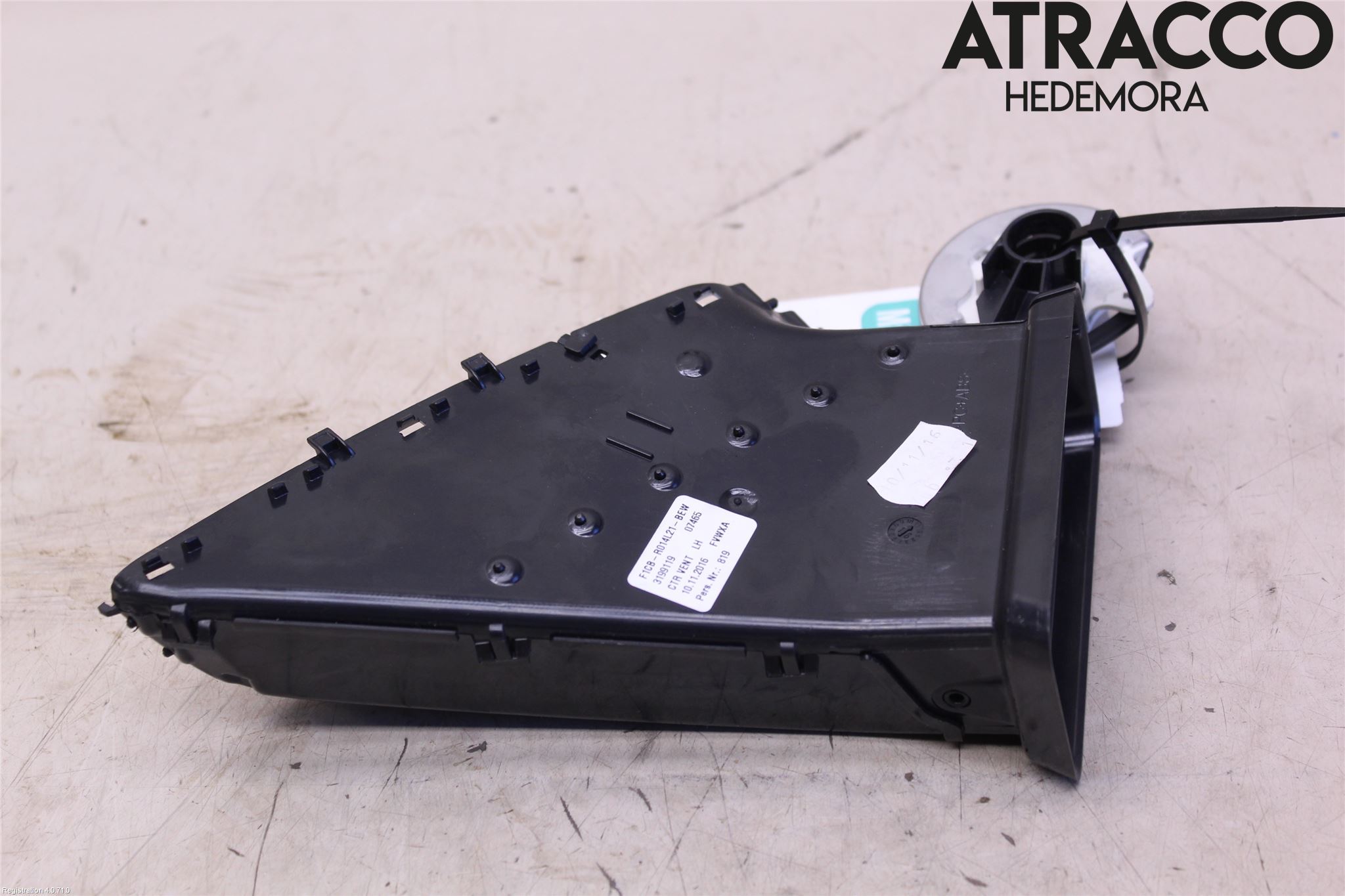Ford KUGA 13-16 Dashbord Kanal - Dyse