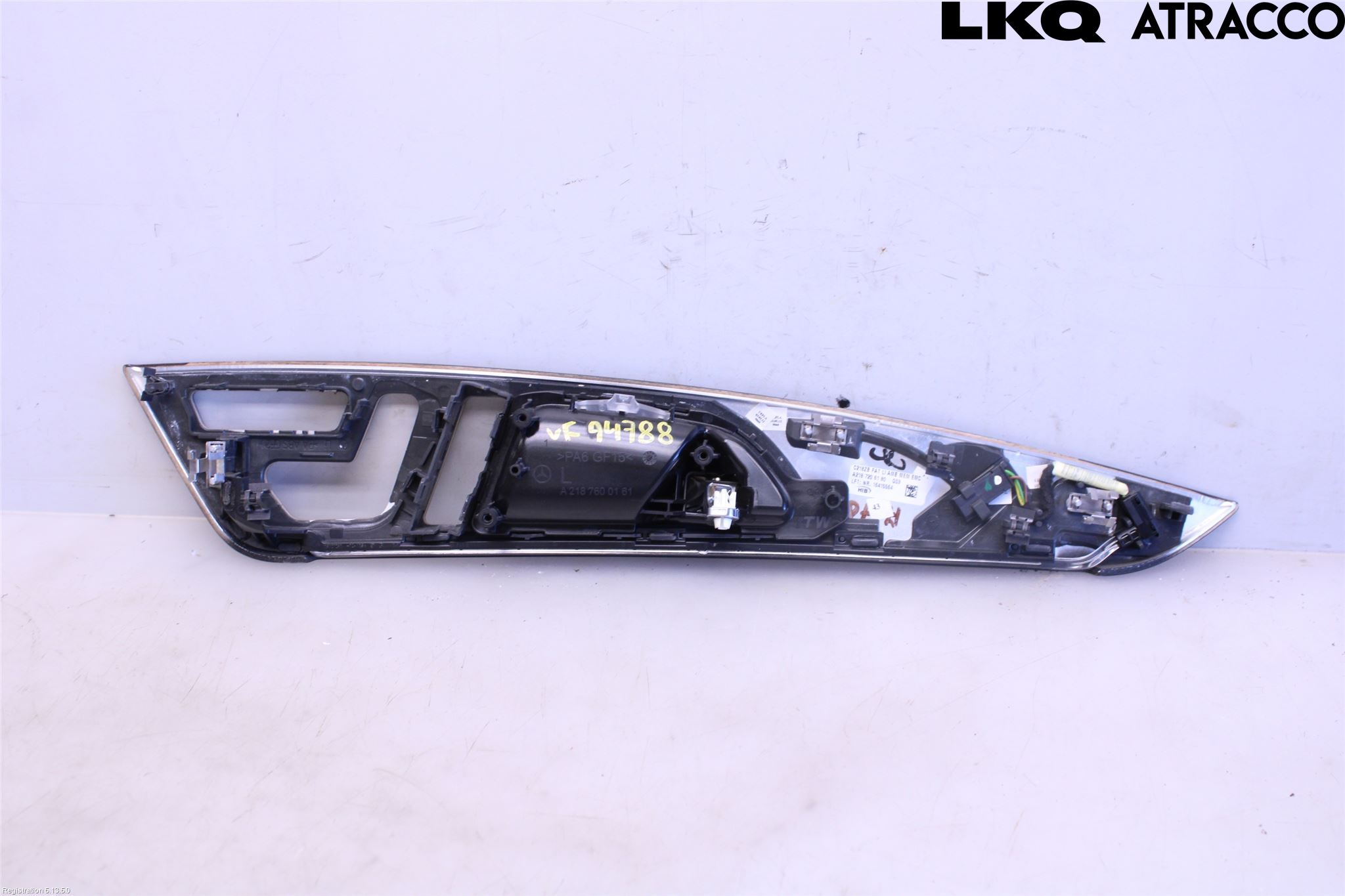 Mercedes-Benz MB CLS (C218/X218) 11-17 Innr Dørhandtak V Indre