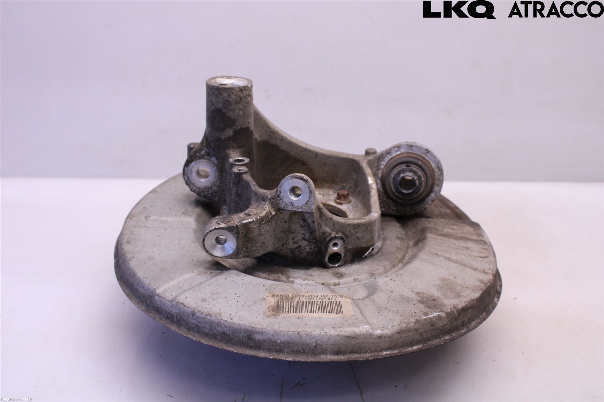 BMW 7 E65/66    00-08 Spindel Hb