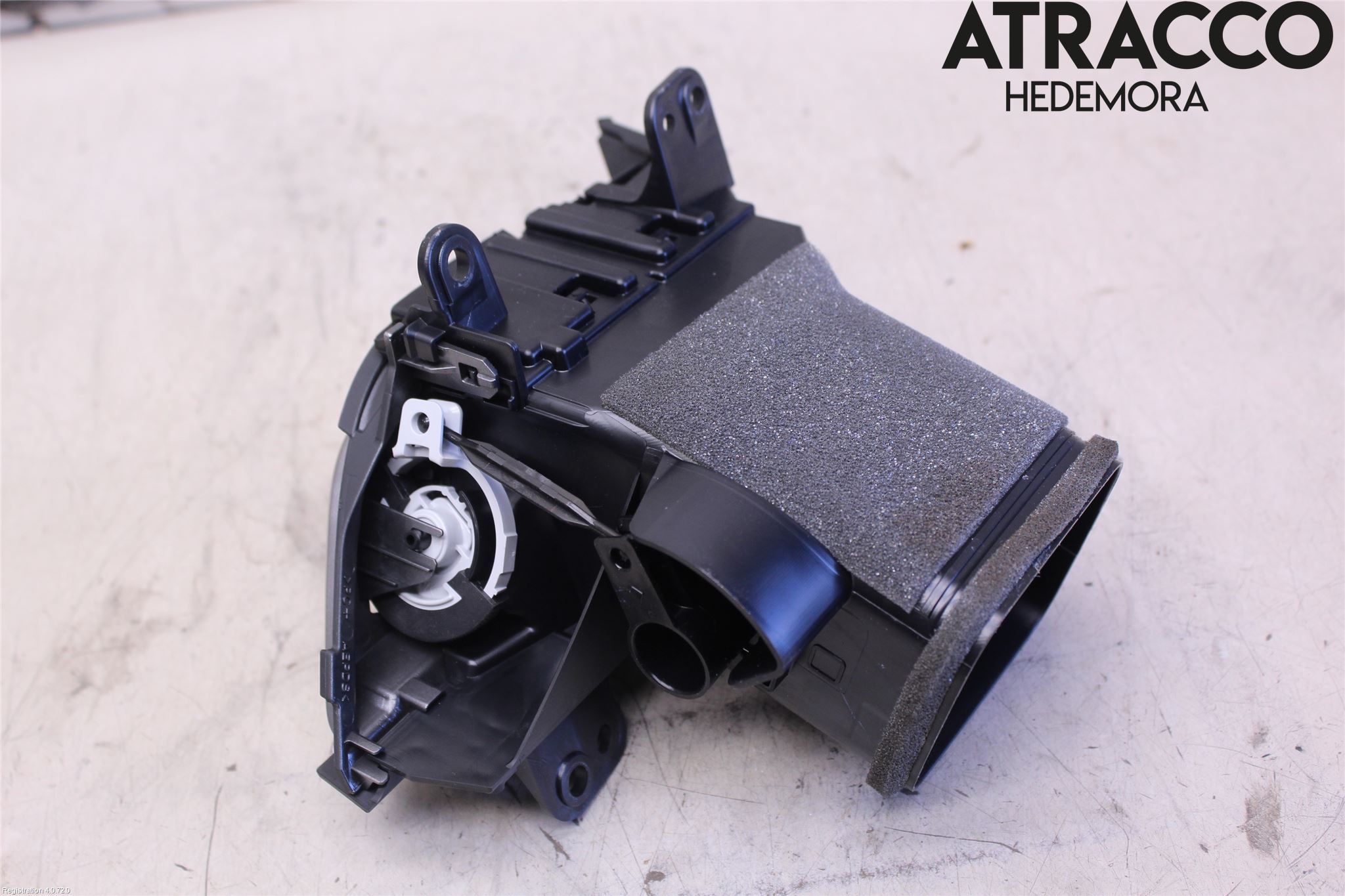 Toyota C-HR 16-23 Dashbord Kanal - Dyse