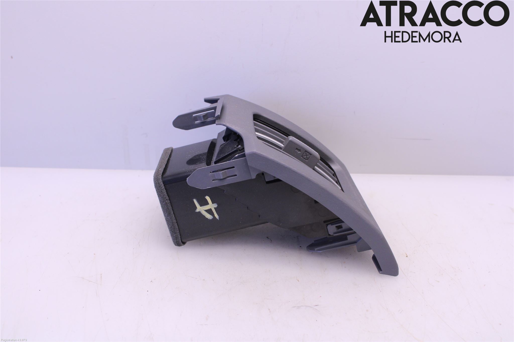 Toyota PRIUS ZVW30 09-20 Dashbord Kanal - Dyse