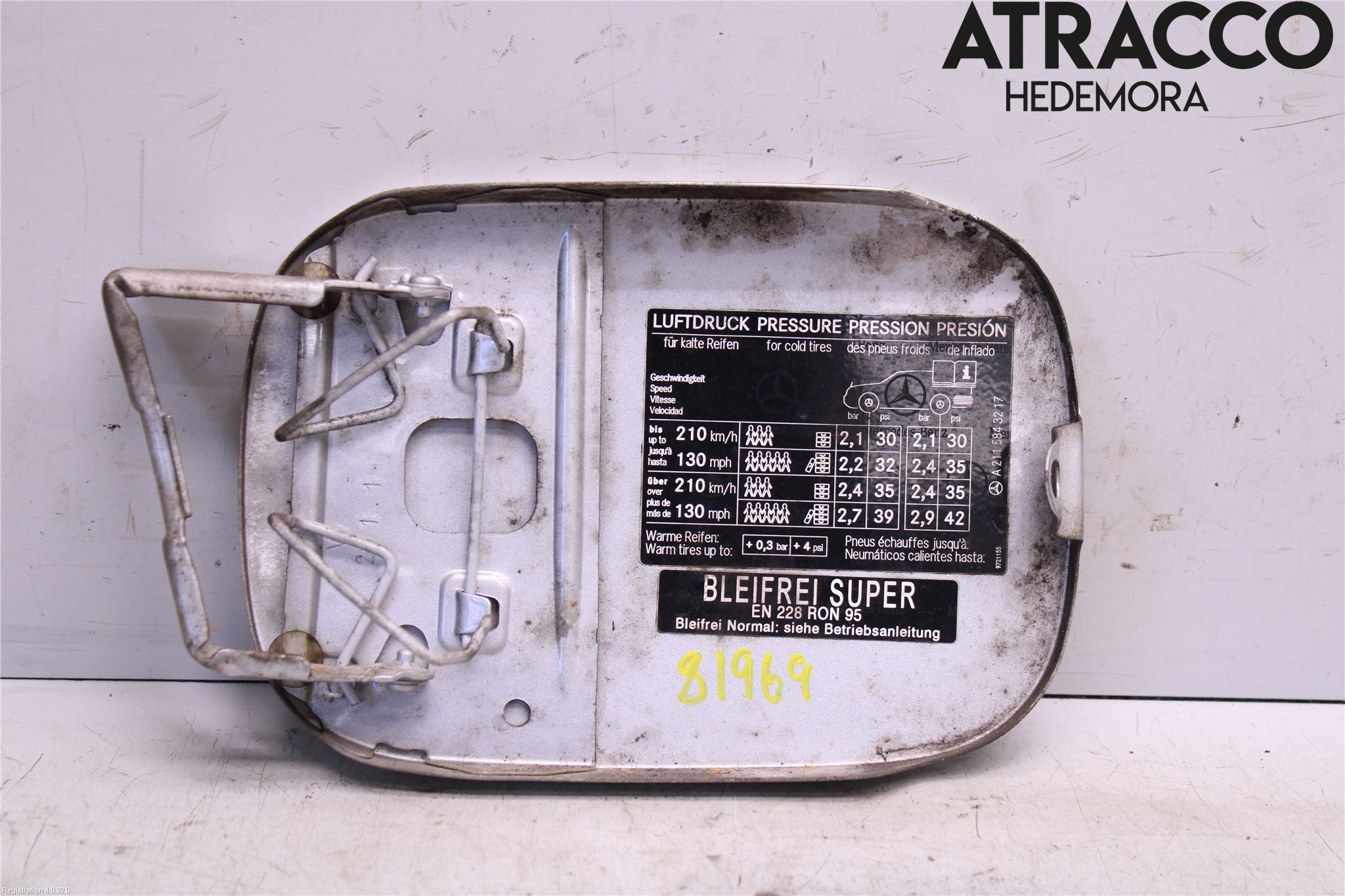 Mercedes-Benz MB E-KLASS (W211) 02-09 Drivstoff Tankluke