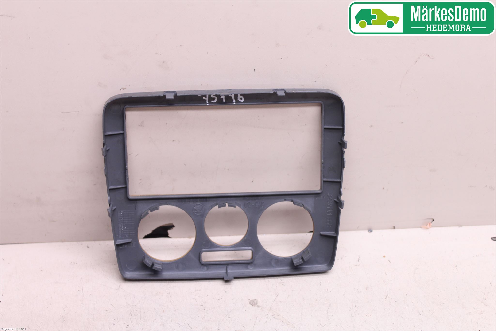 Skoda OCTAVIA (1U) 96-11 Innr Radio Ramme