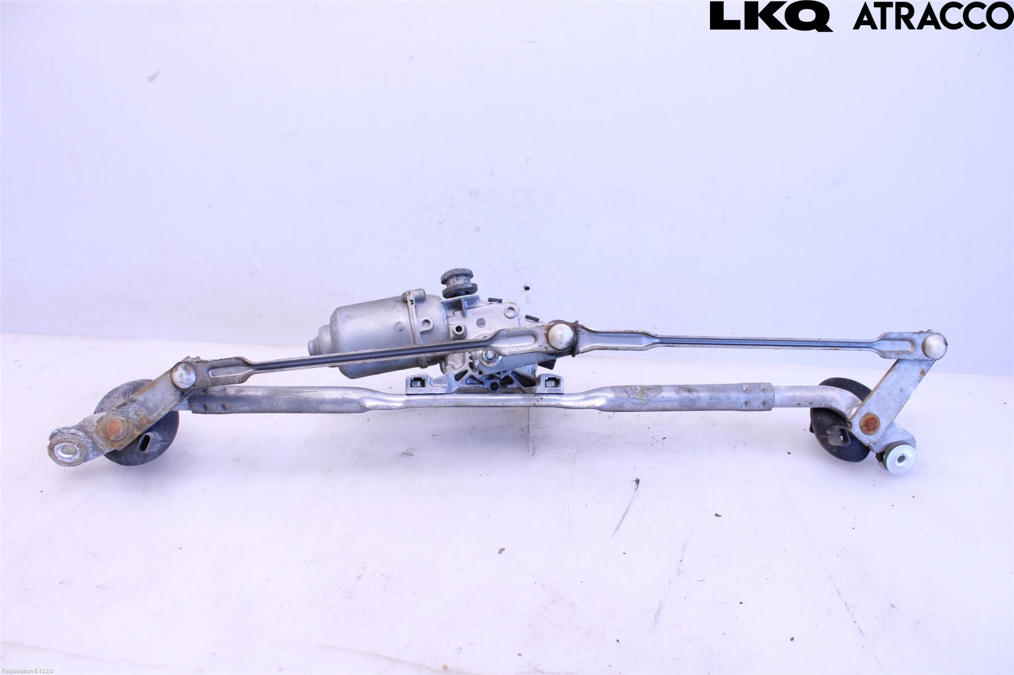 Toyota HILUX 05-16 Viskermotor Frontrute