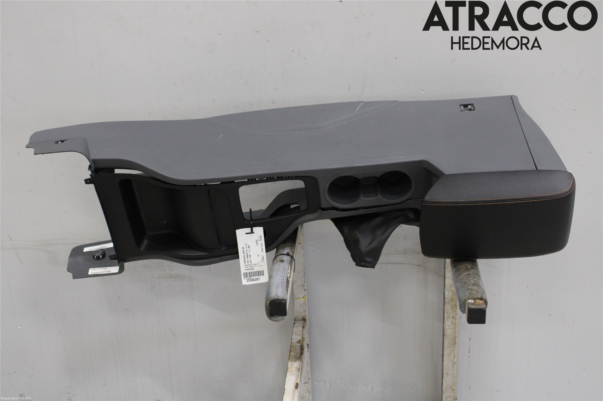 Ford RANGER EU 12-23 Innr Konsoll-Lomme