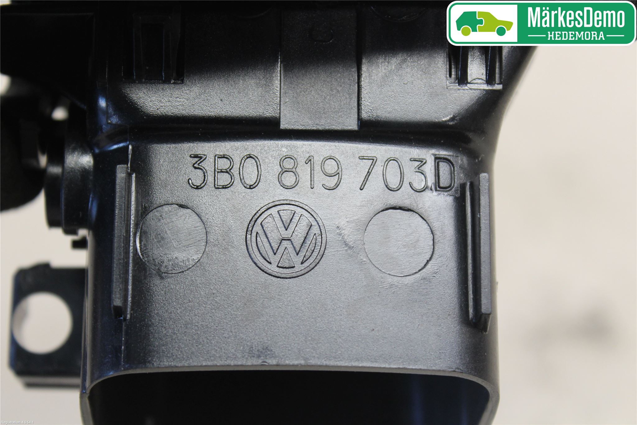 Volkswagen VW PASSAT 01-05 Dashbord Kanal - Dyse