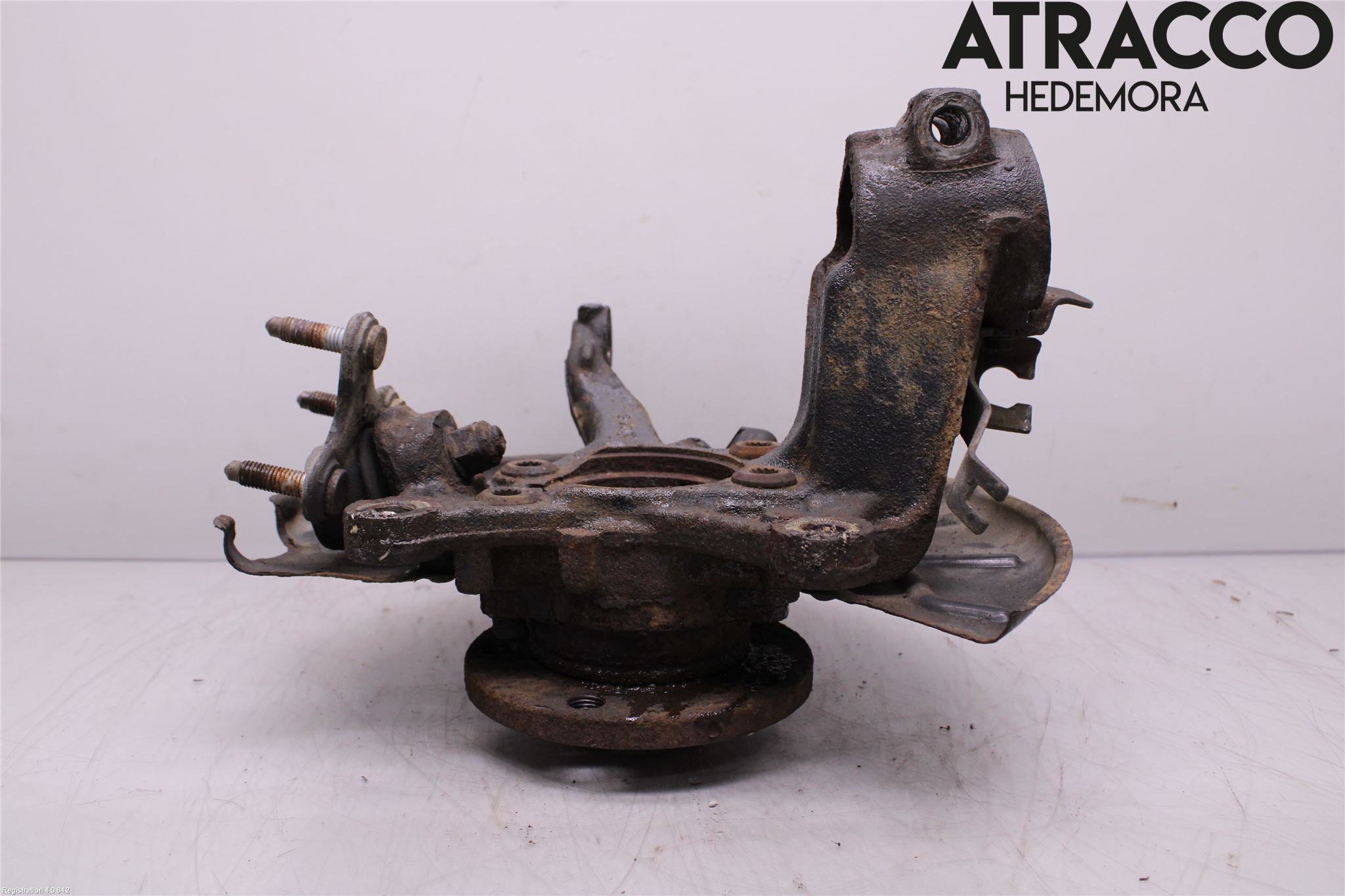 Audi Q3 8U 12-18 Spindel Vf