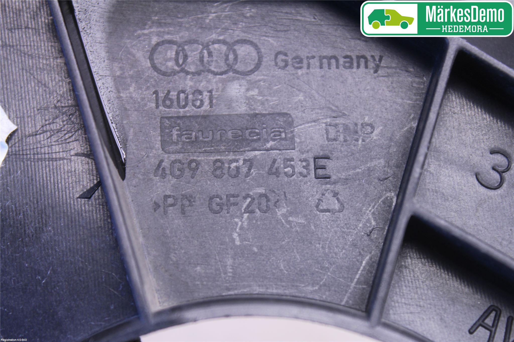 Audi A6/S6 4G 11-18 Støtfangerfeste Bak Venstre