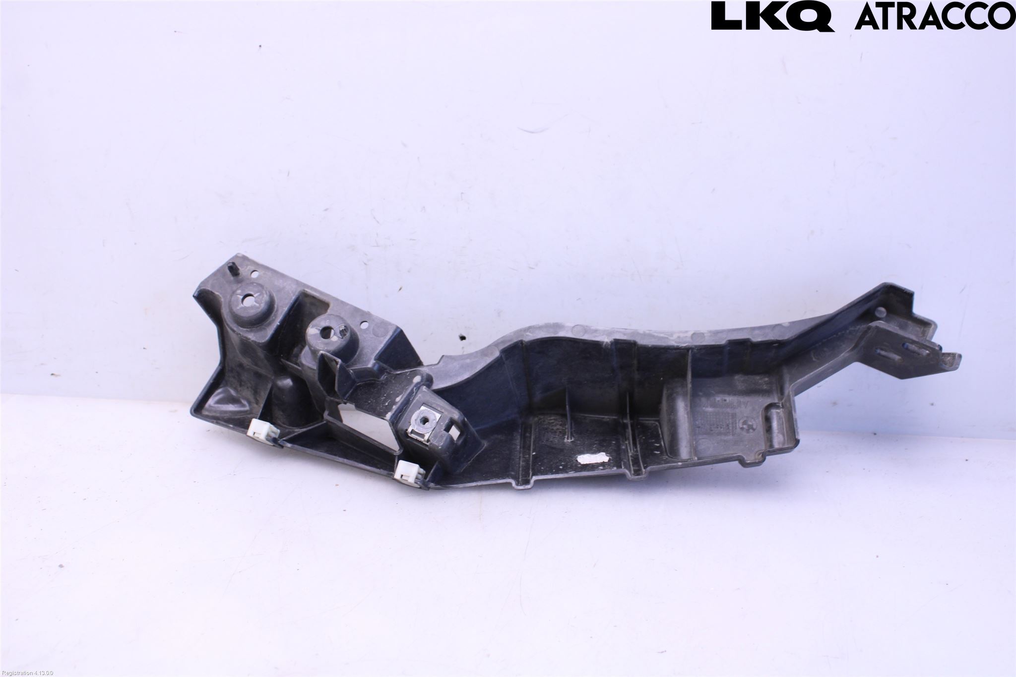 BMW i3 I01 13-22 Fenderfeste Foran Høy