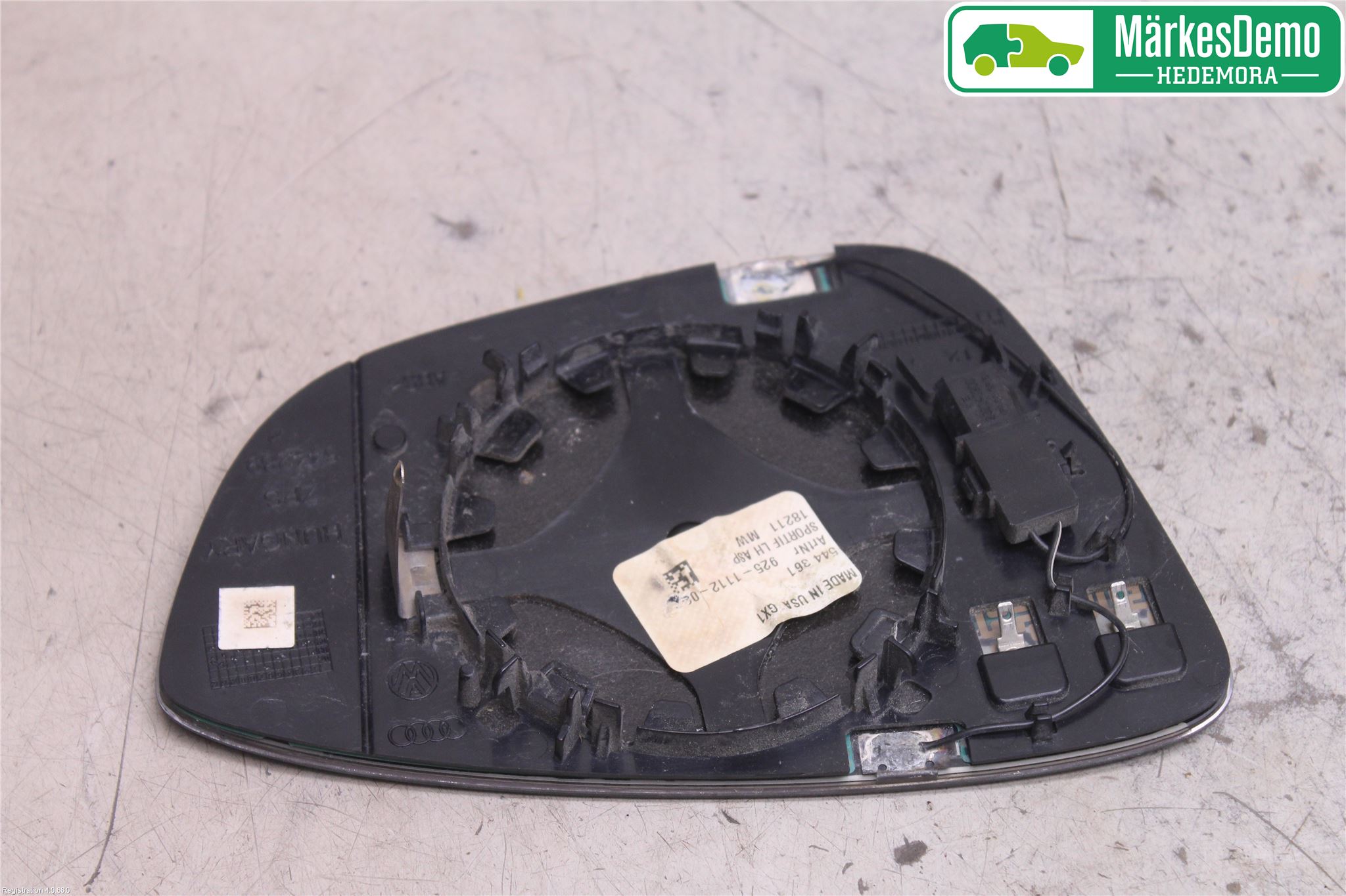 Volkswagen VW PASSAT 11-14 Speil Glass V