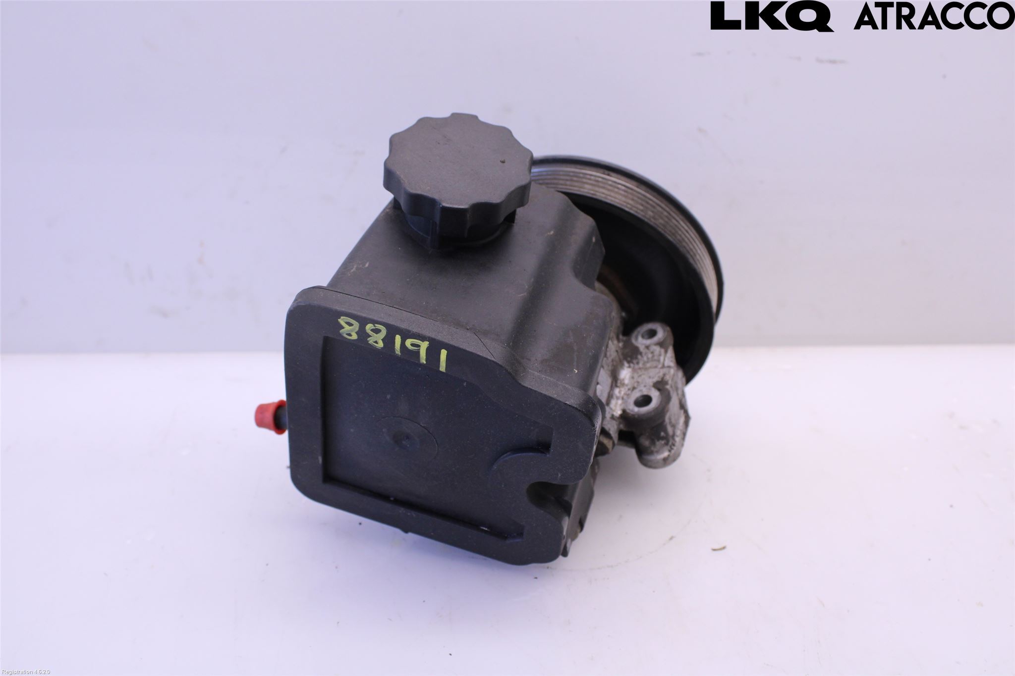 Mercedes-Benz MB SPRINTER(W901-905) -07 Servo Pumpe