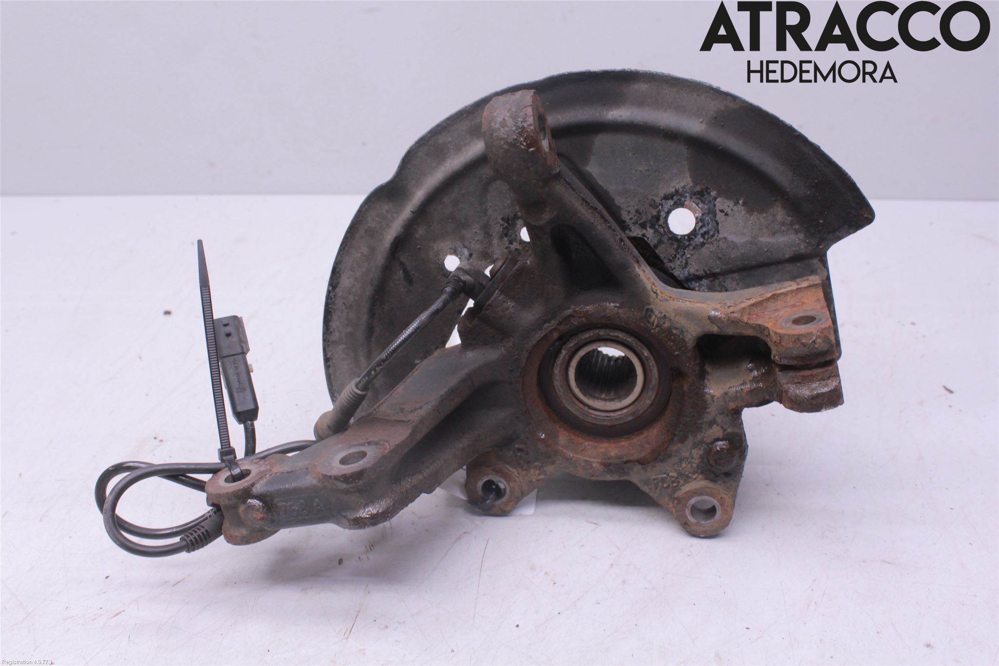 Renault CLIO IV 12-16 Spindel Hf