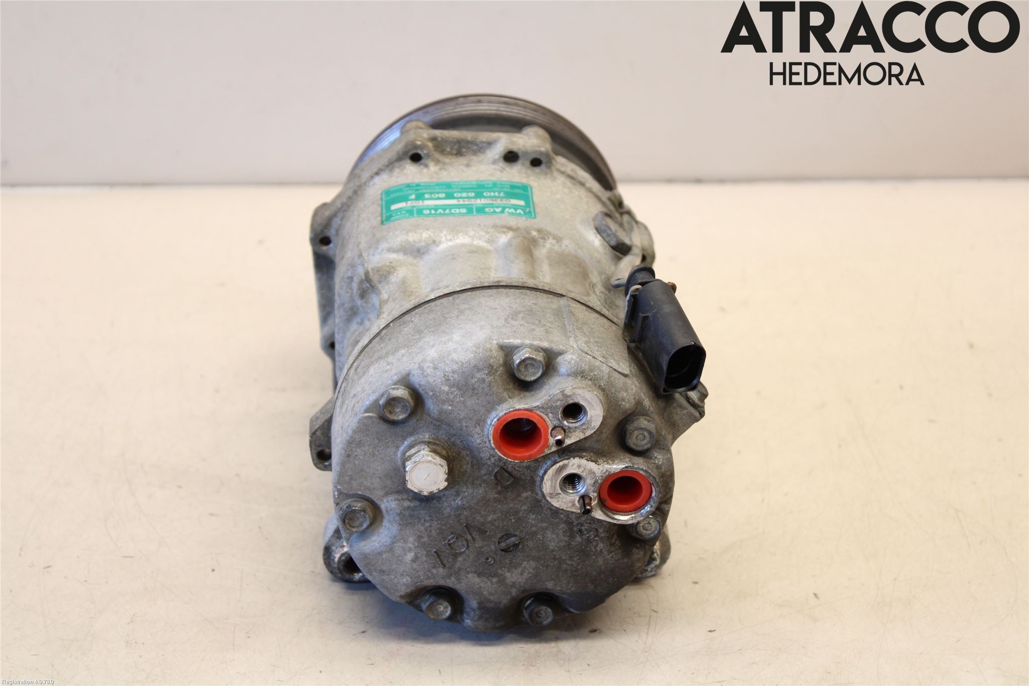Volkswagen VW CADDY      04-10 Varme Ac Kompressor