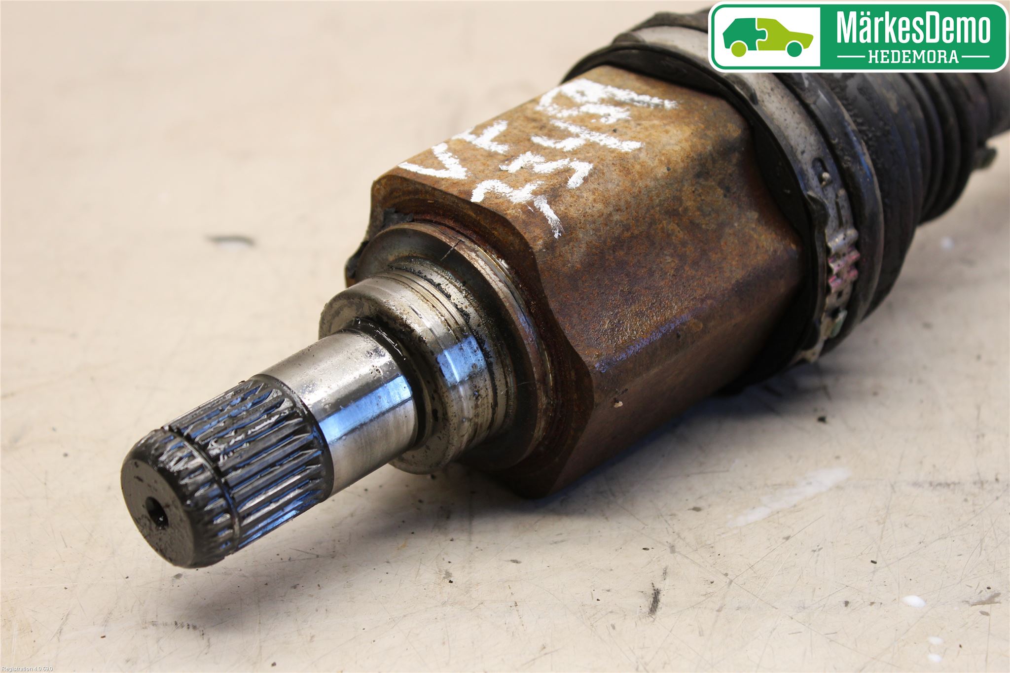 BMW X3 F25 10-17 Drivaksel Foran Kompl Venstre