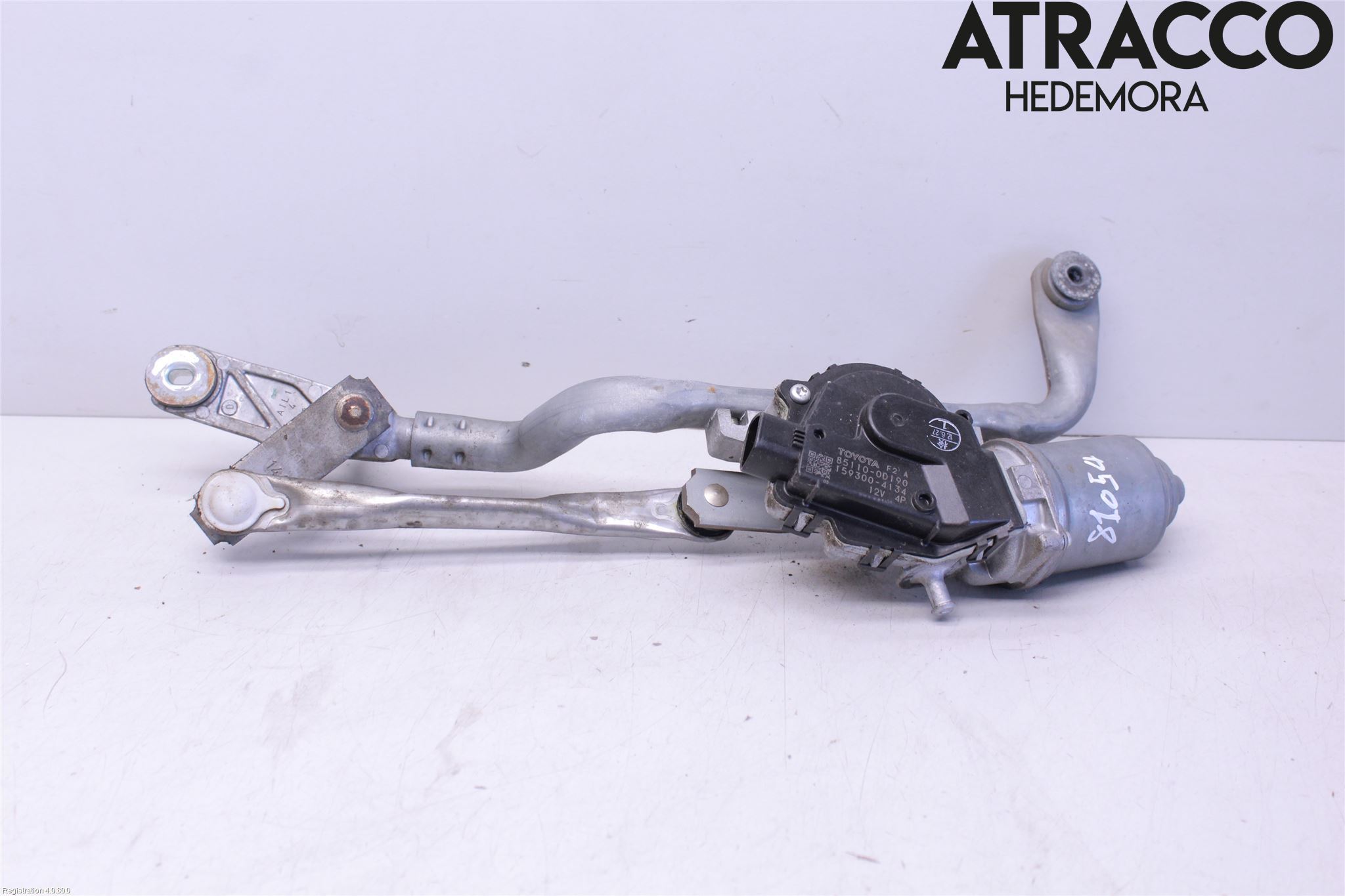 Toyota YARIS XP130 12-14 Viskermotor Frontrute