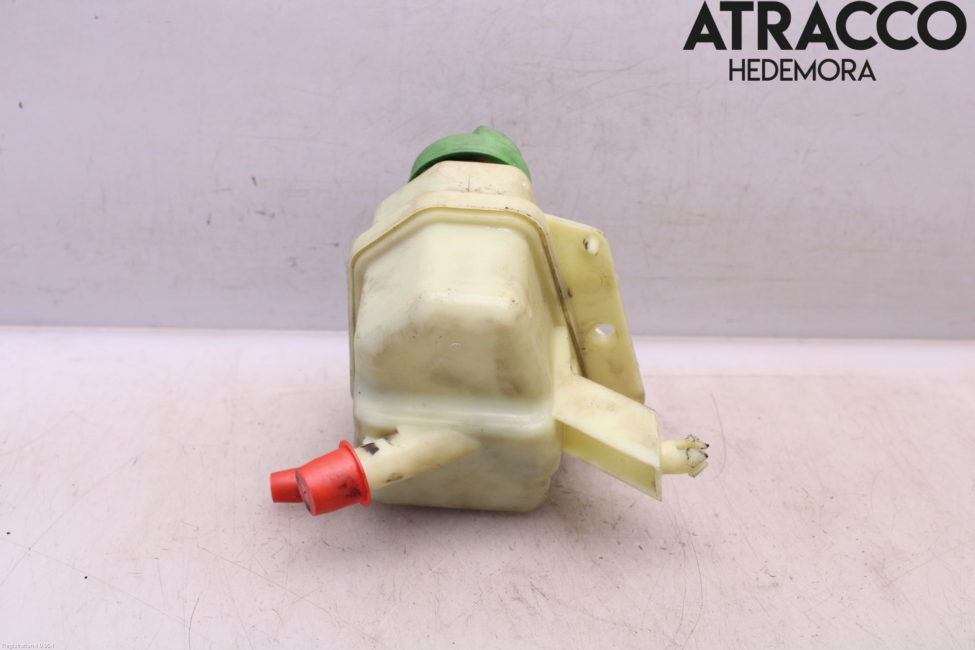 Volkswagen VW TRANSP/CARAVELLE (T5) 04-15 Servo Oljebeholder