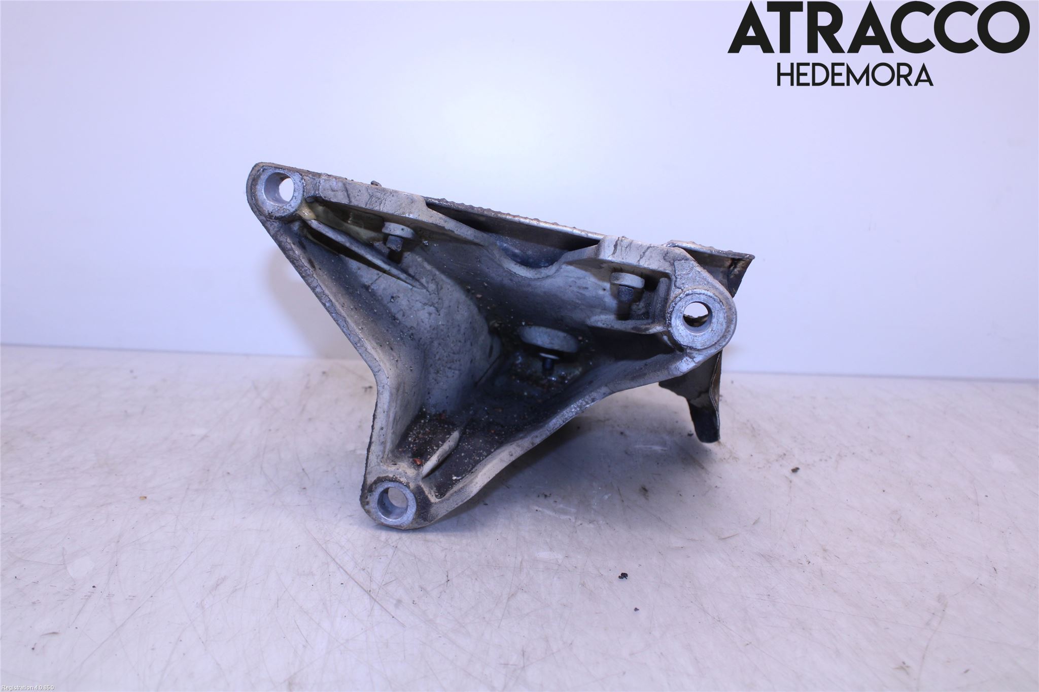 Audi A4/S4 01-05 Motor Feste Stål-Alu