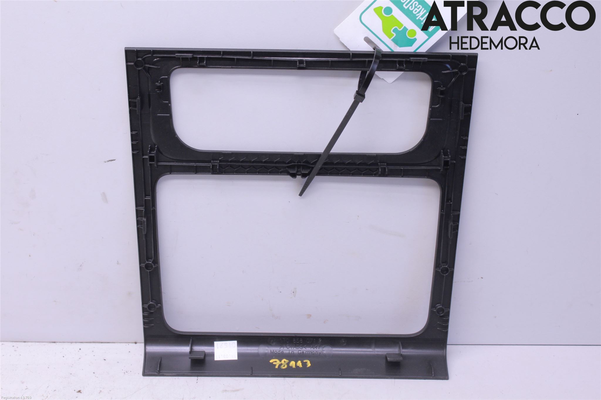 Volkswagen VW TOURAN 10-15 Innr Radio Ramme
