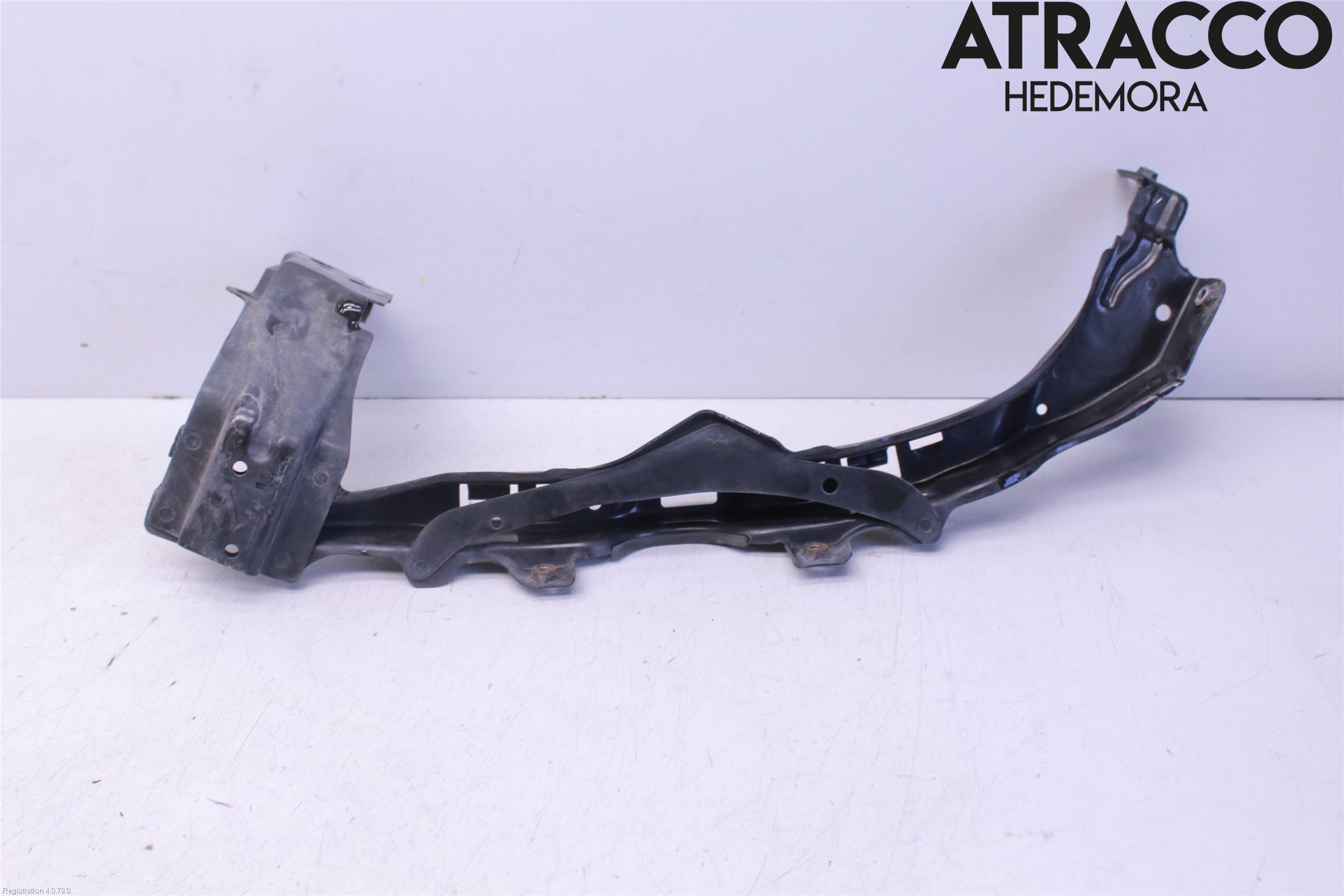 Subaru IMPREZA II  06-07 Frontlykt Holder-Feste