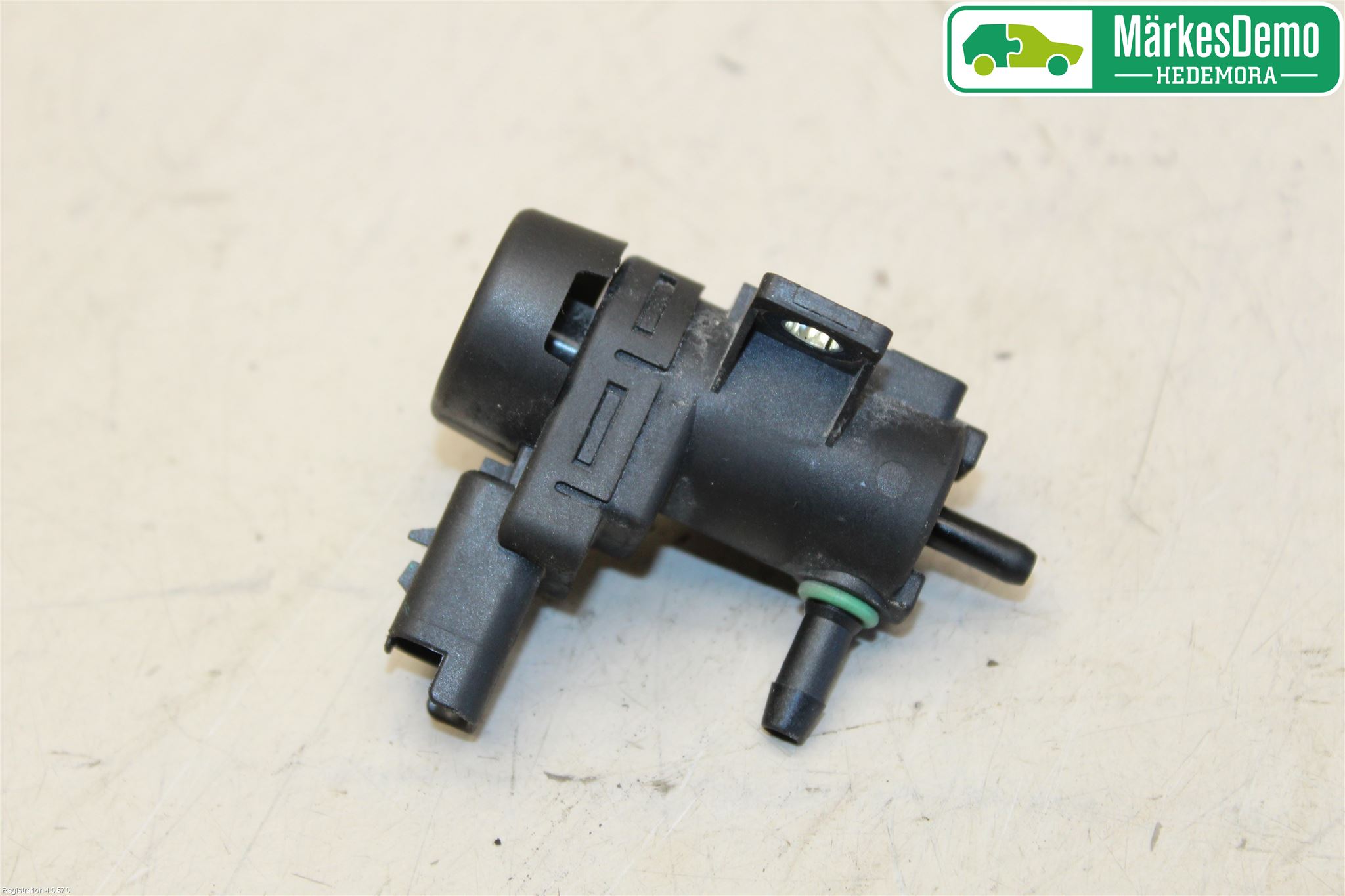 Mitsubishi OUTLANDER 07-12 Vacuumventil