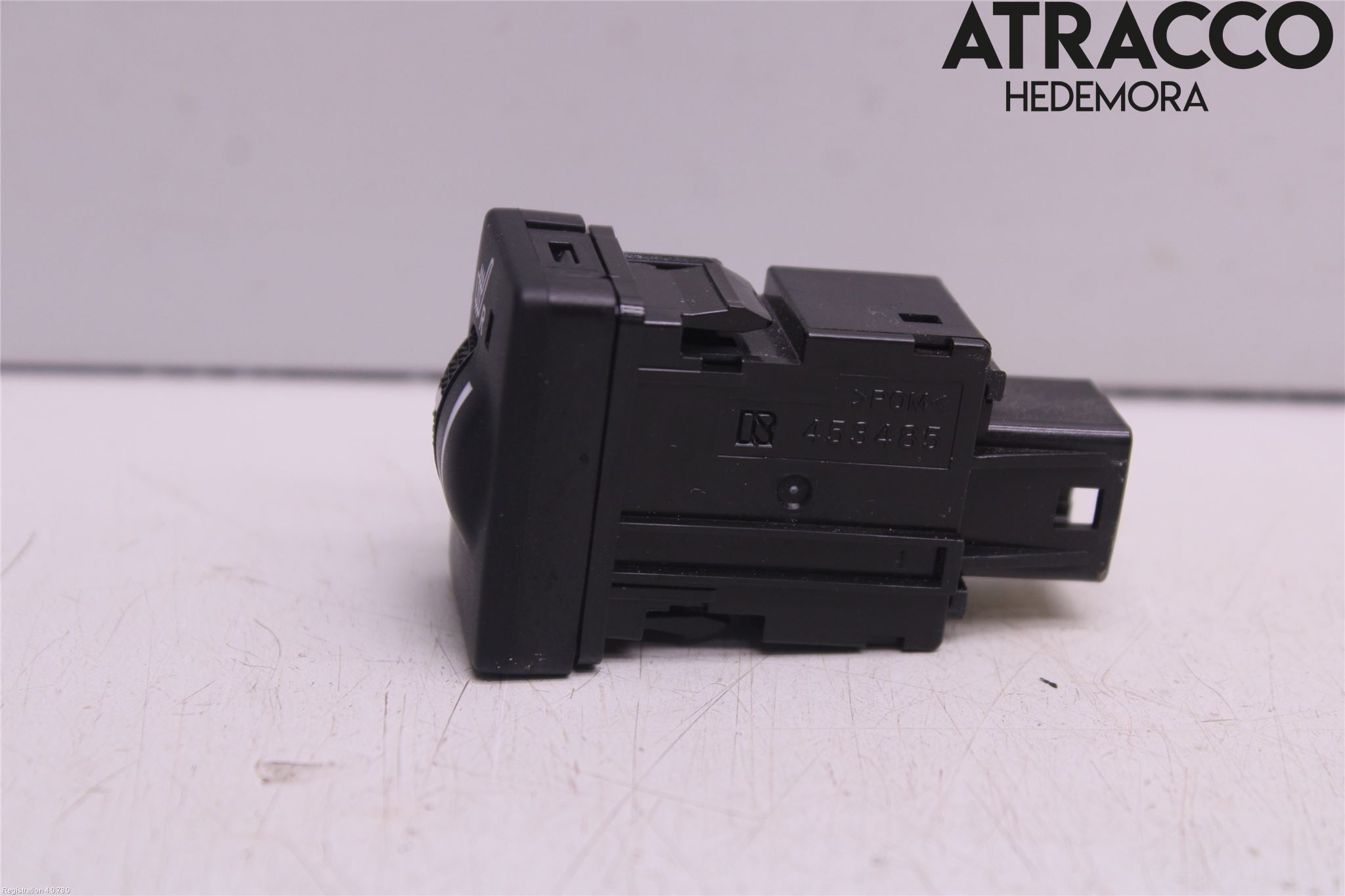 Toyota AVENSIS 09-15 Bryter Varmesete