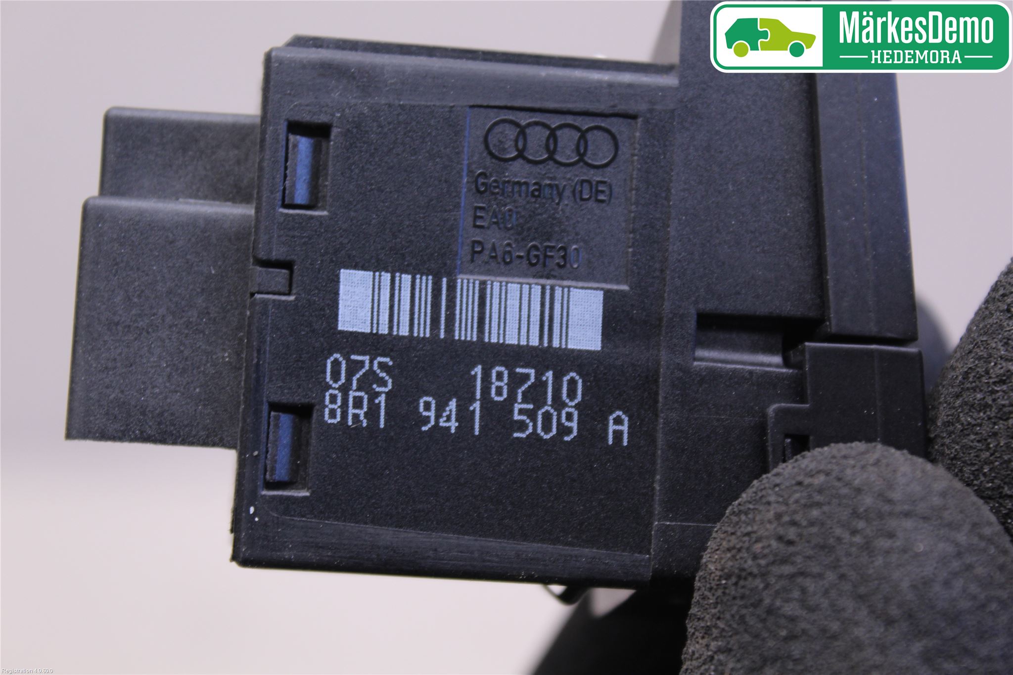 Audi Q5 09-16 Bryter Varsel (Nødblink)