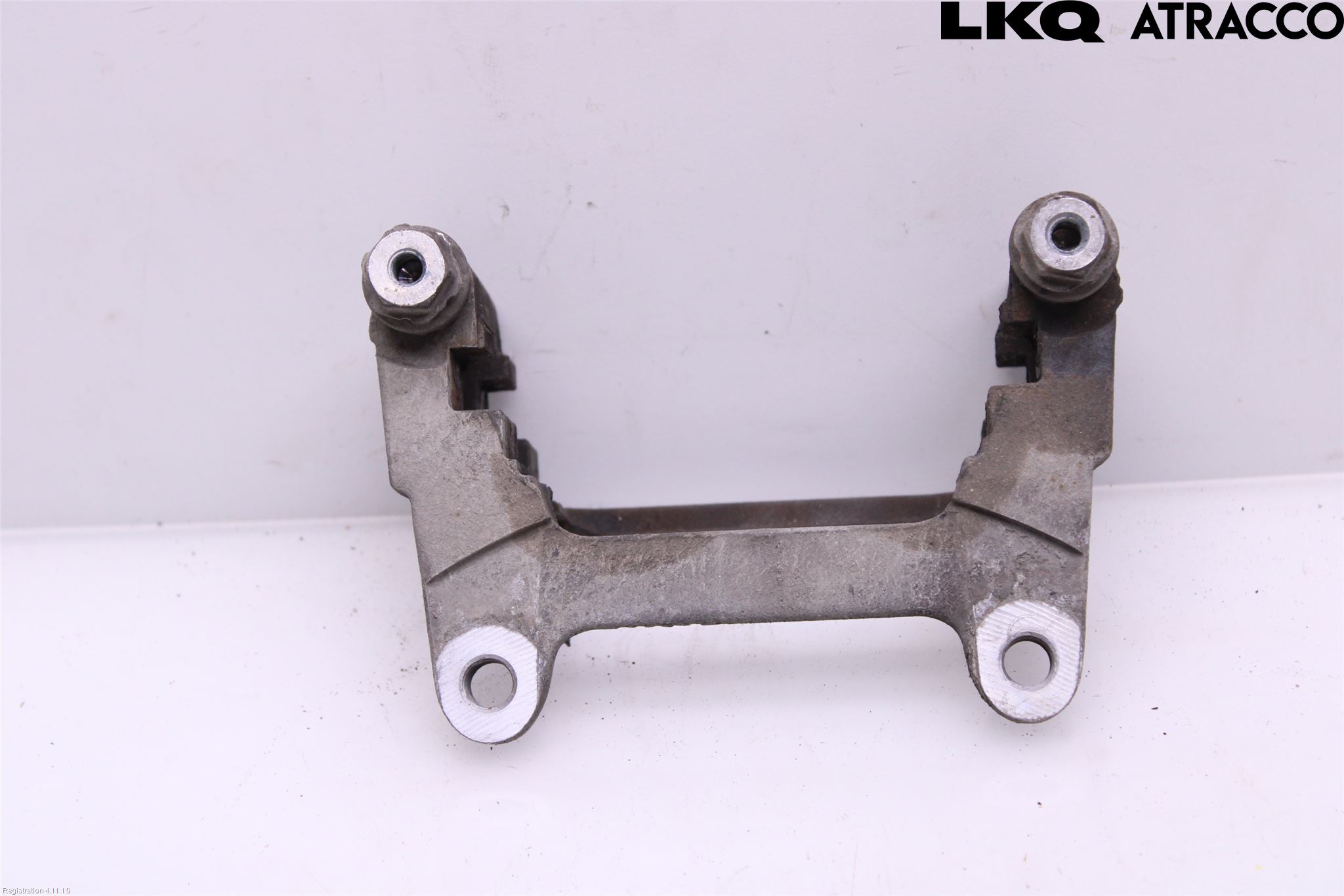 Audi A6 F2/C8 19- Bremsecaliper Feste Holder
