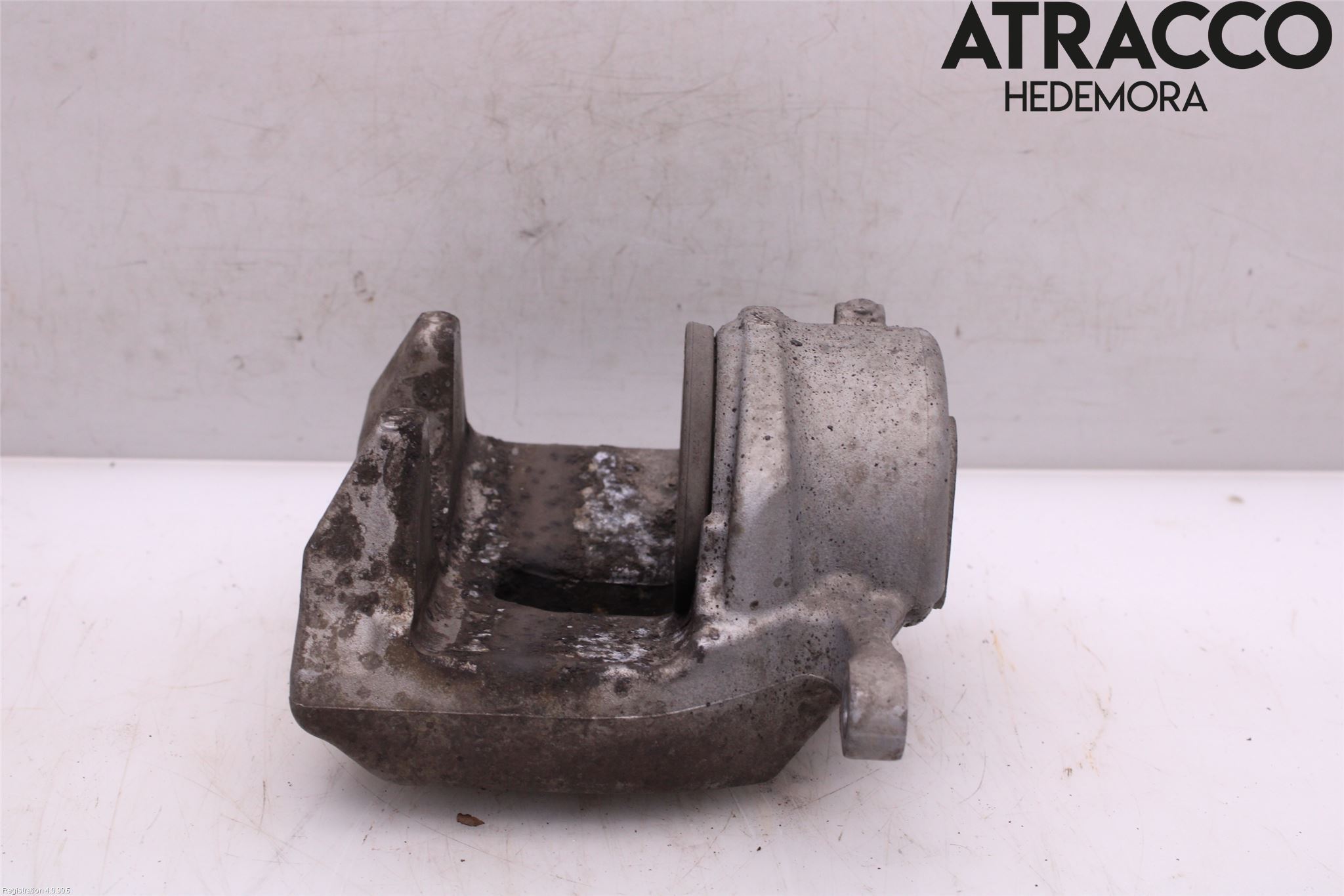 BMW 5 G30/G31/F90 17-23 Bremsecaliper Foran Høyre