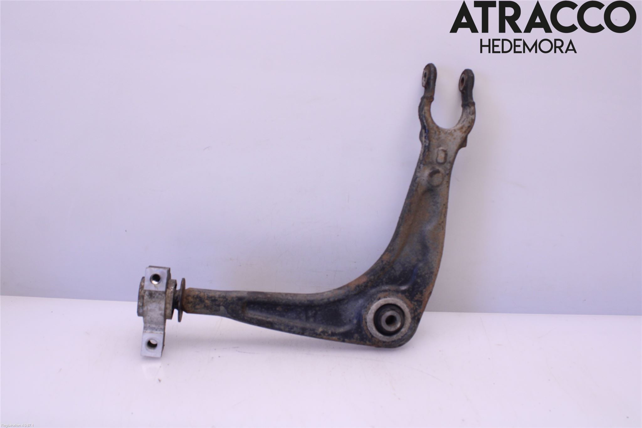 Citroen C5 08-17 Bærearm Foran Høyre Nedre