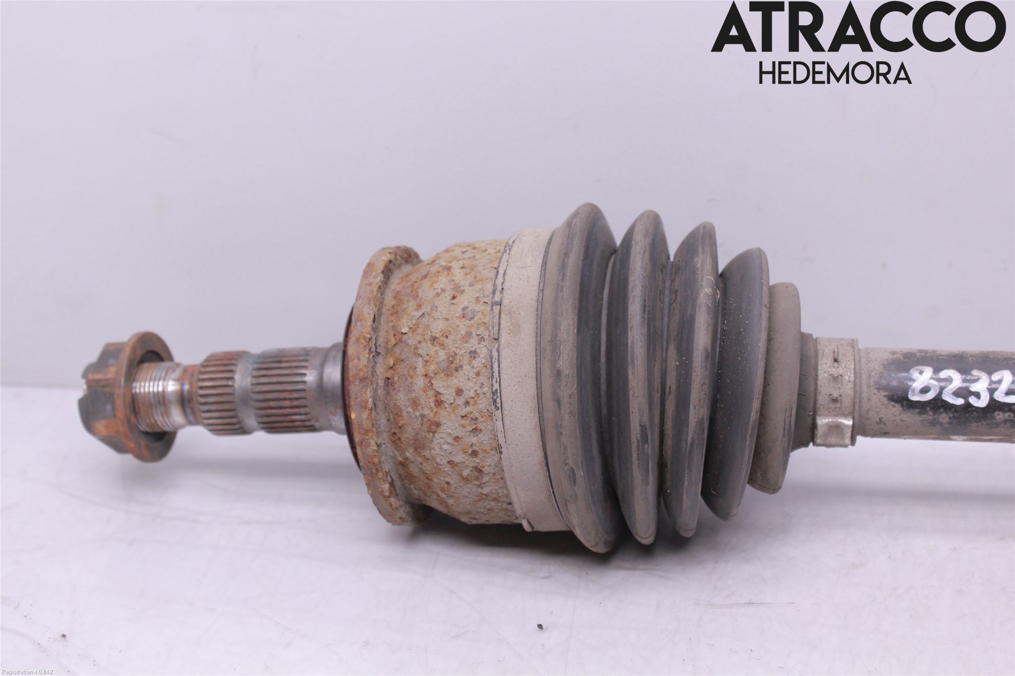Opel ASTRA J 10-15 Drivaksel Foran Kompl Venstre