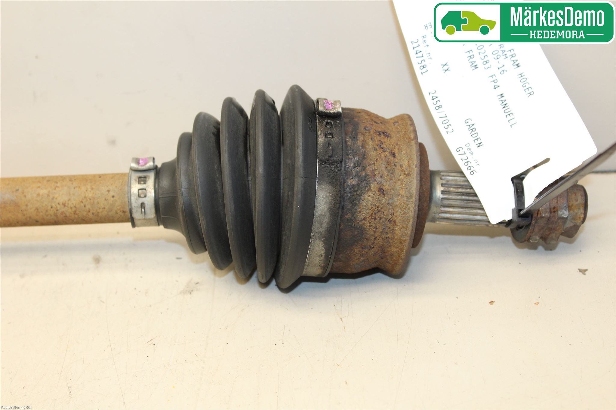 Ford KA 09-16 Drivaksel Foran Kompl Høyre